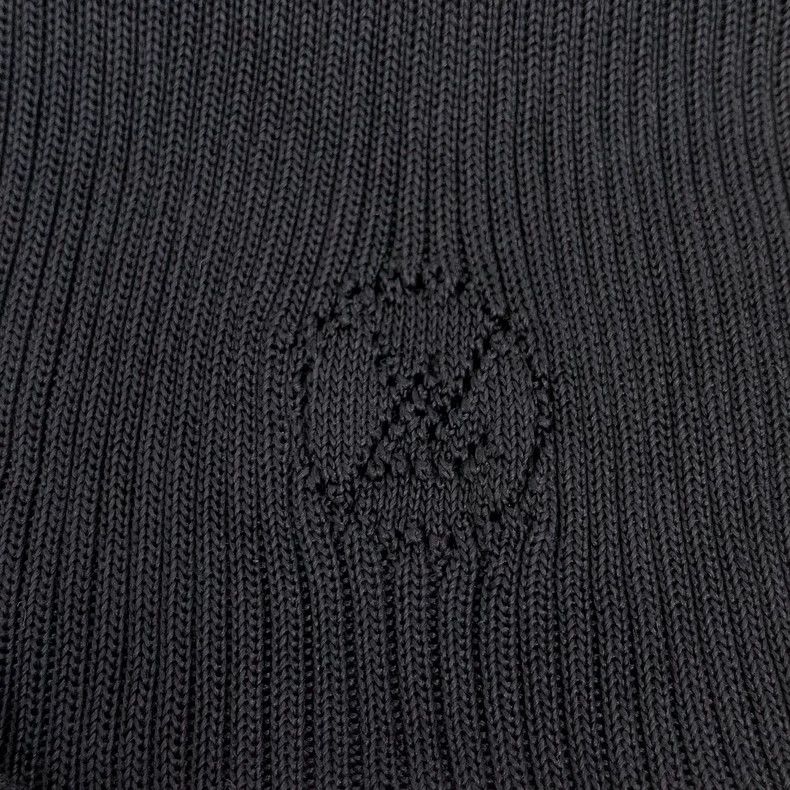 Louis Vuitton Louis Vuitton Crewneck Half Sleeve Sweater in Black Embroi Size S / US 4 / IT 40 - 5 Thumbnail