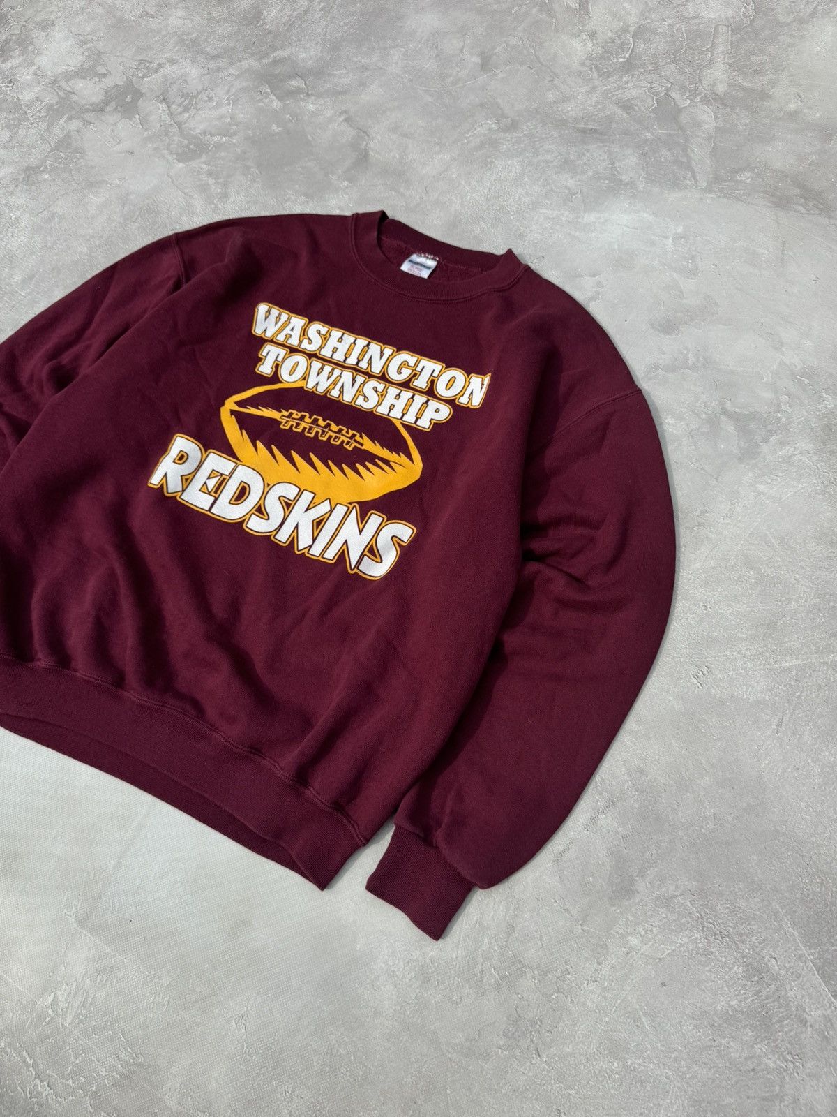 Vintage Vintage Red Skins Jerzees Sweatshirt Size US L / EU 52-54 / 3 - 2 Thumbnail