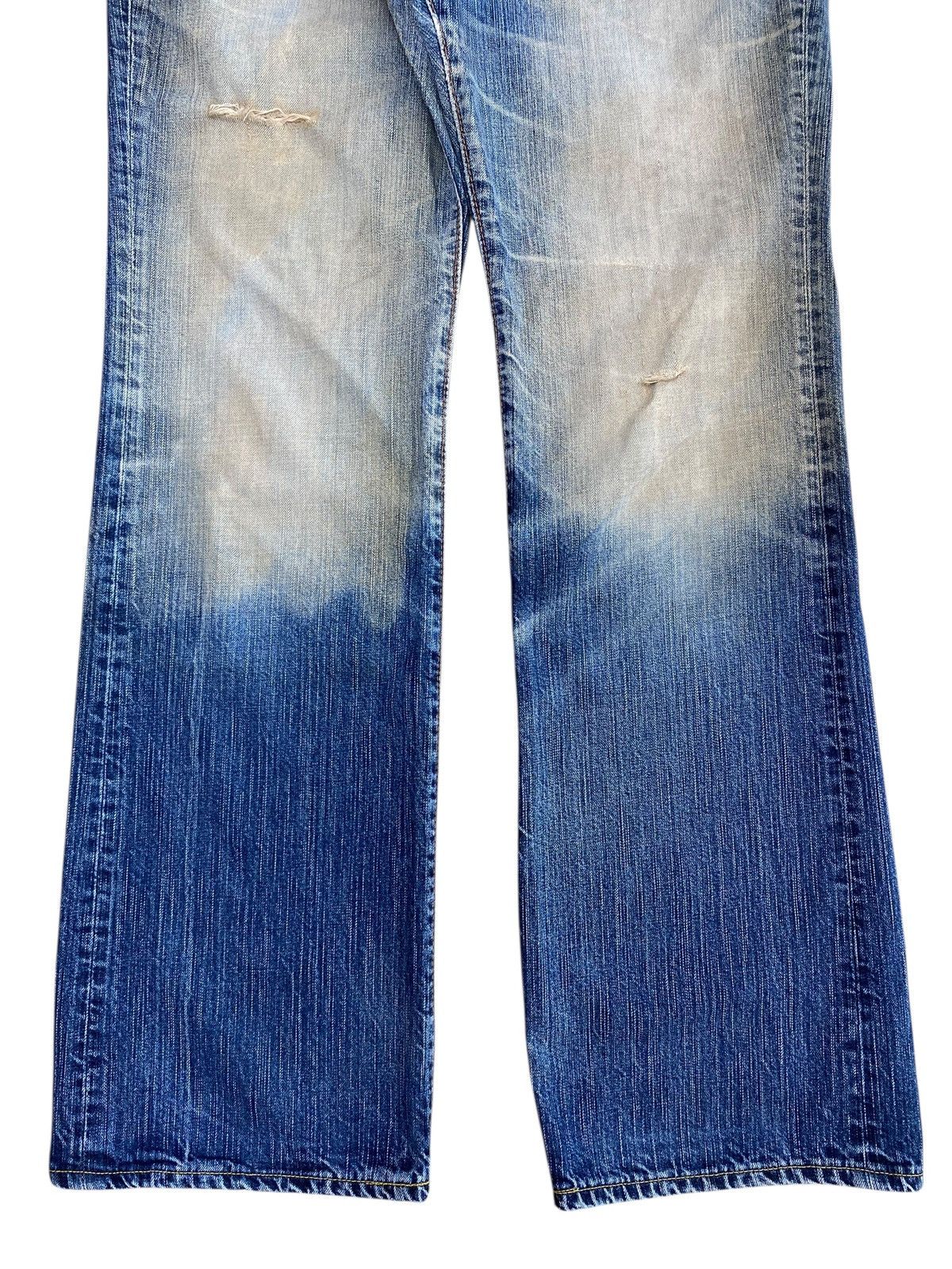 Edwin Edwin Faded Wash Ripped Style Flare Jeans Size US 32 / EU 48 - 9 Thumbnail