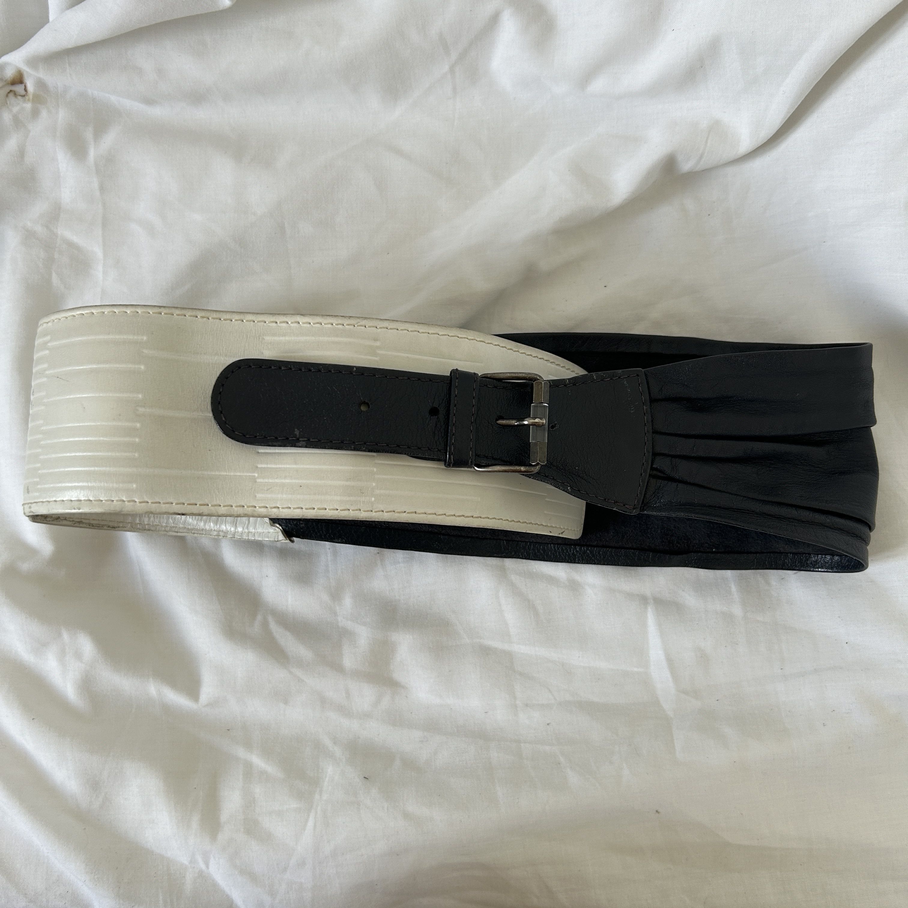 Versace Gianni Versace Vintage Black White Wide Leather Belt Size ONE SIZE - 7 Thumbnail