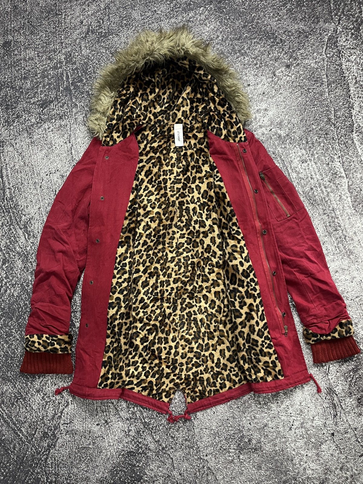 Kazuyuki Kumagai Attachment Attachment leopard parka fur jaket Size US L / EU 52-54 / 3 - 6 Thumbnail