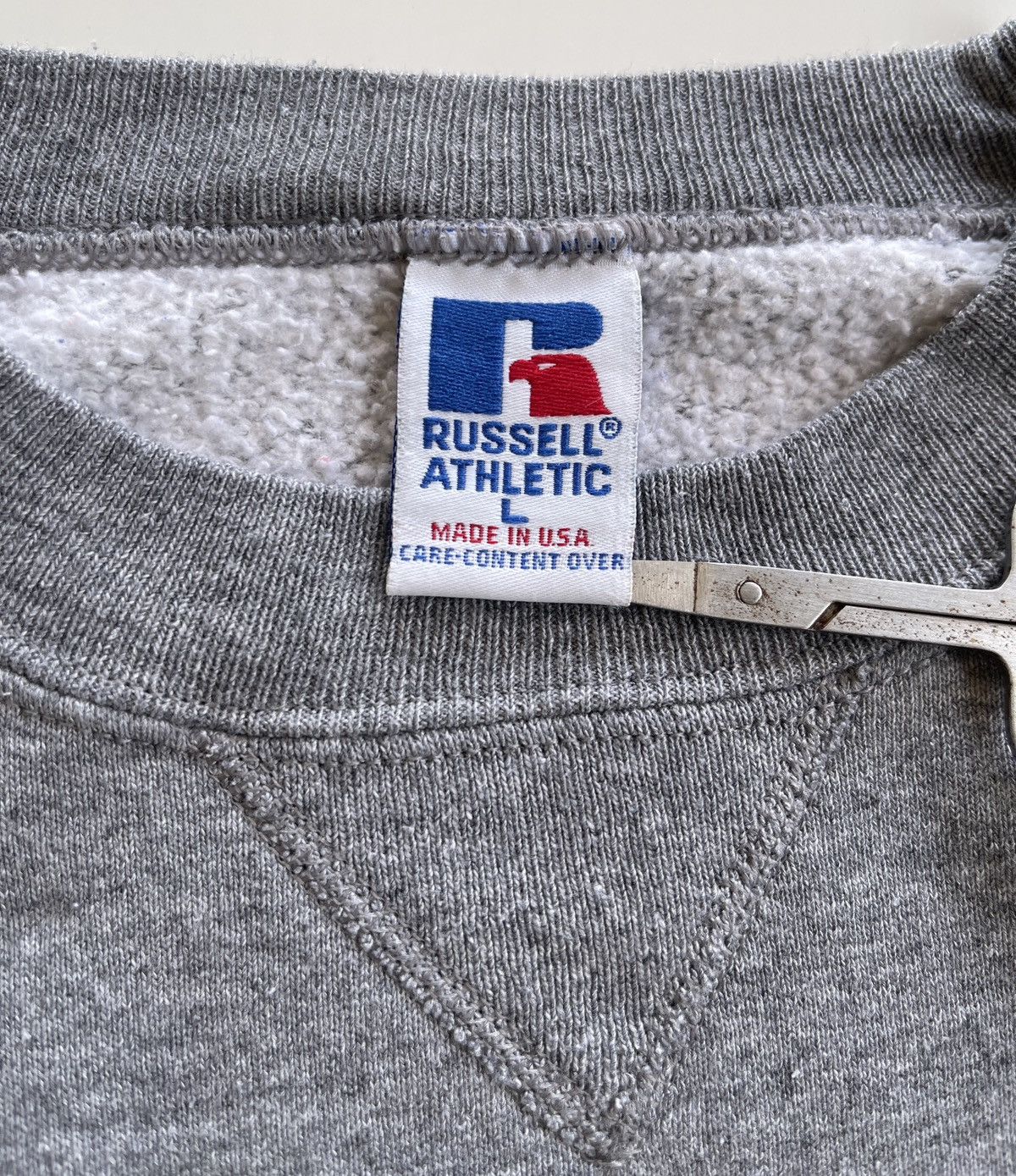 Russell Athletic Vintage 90s Russell Hinckleys Buzzard Races Sweatshirt Size US L / EU 52-54 / 3 - 8 Thumbnail