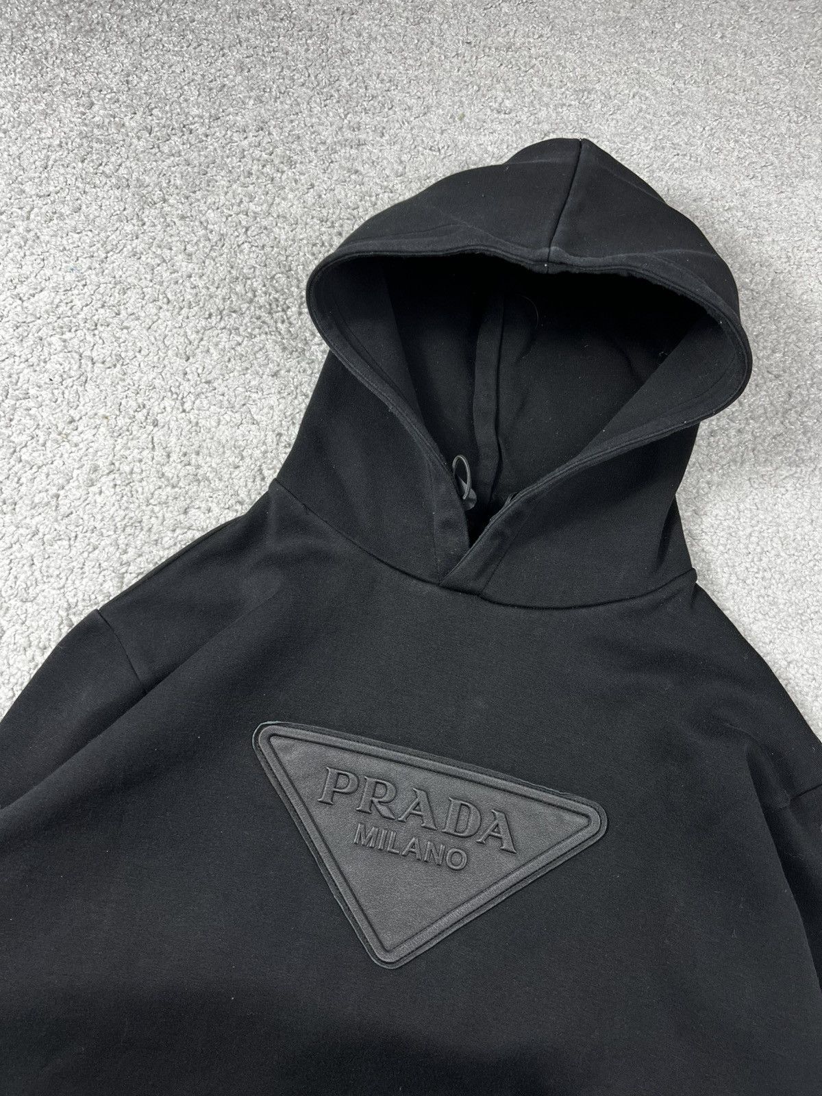 Prada SS22 Prada Logo Leather Patch Hoodie Size M Size US M / EU 48-50 / 2 - 3 Thumbnail