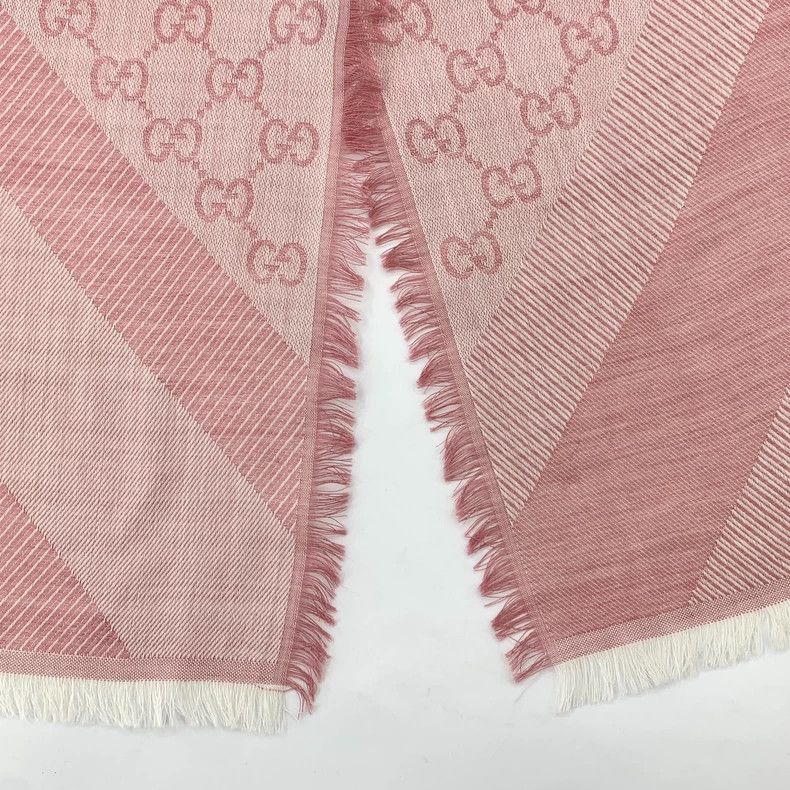 Gucci Gucci Pink wool mulberry silk blend scarf 2502-Nextarrow Size ONE SIZE - 4 Thumbnail