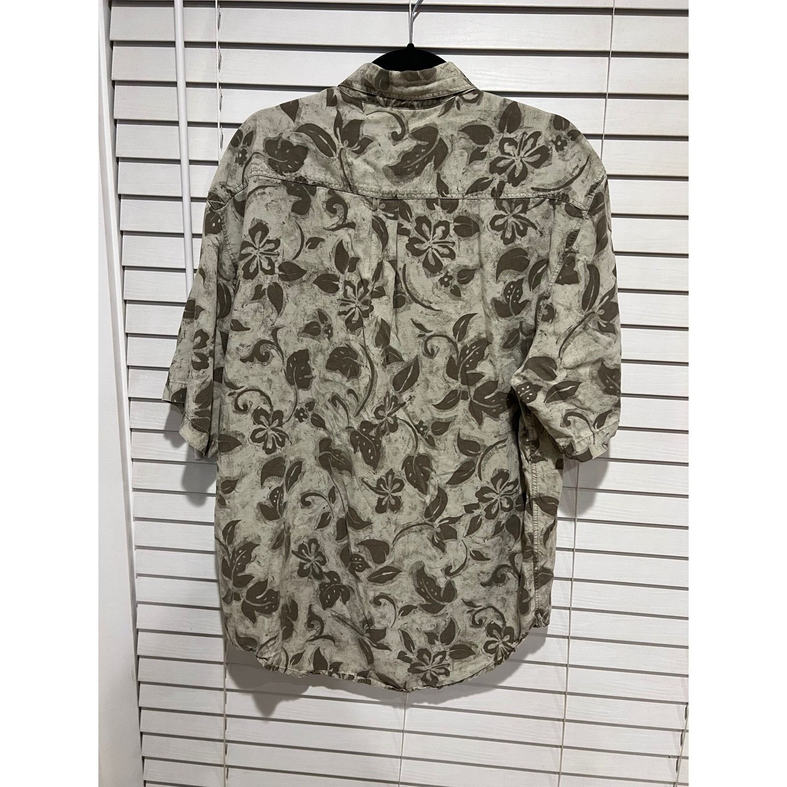 The Territory Ahead The Territory Ahead Mens Floral Print Short Sleeve Button Up Size US L / EU 52-54 / 3 - 4 Thumbnail