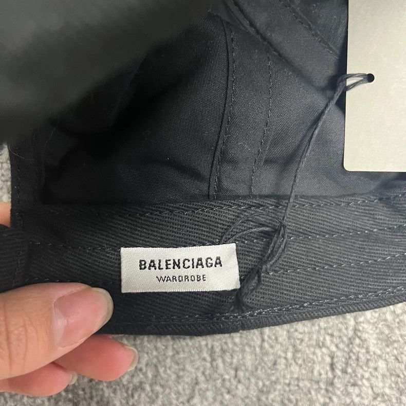 Balenciaga Balenciaga Black monogram embroidered logo baseball cap 250 Size ONE SIZE - 5 Thumbnail