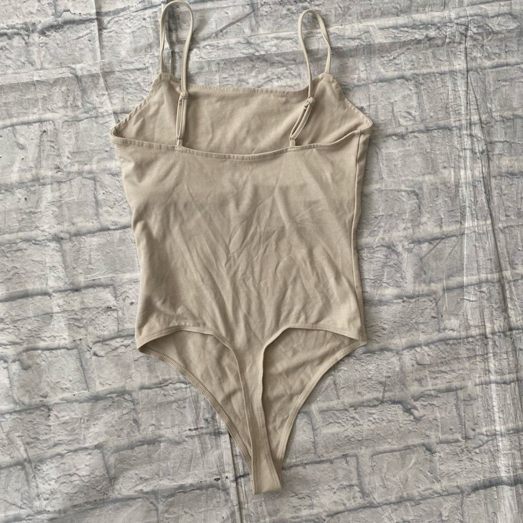 American Eagle Outfitters American Eagle women S spaghetti strap bodysuit w/built in b Size S / US 4 / IT 40 - 8 Thumbnail