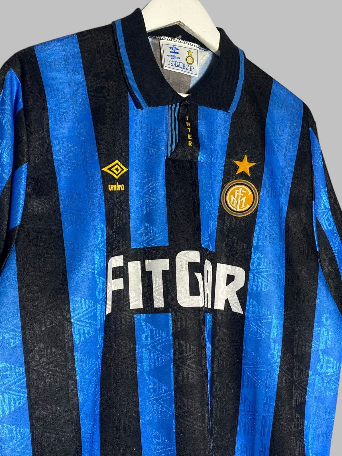 Umbro 🔥 INTER MILAN 1991/92 UMBRO FITGAR JERSEY Y2K ZLATAN CORE Size US XL / EU 56 / 4 - 3 Thumbnail