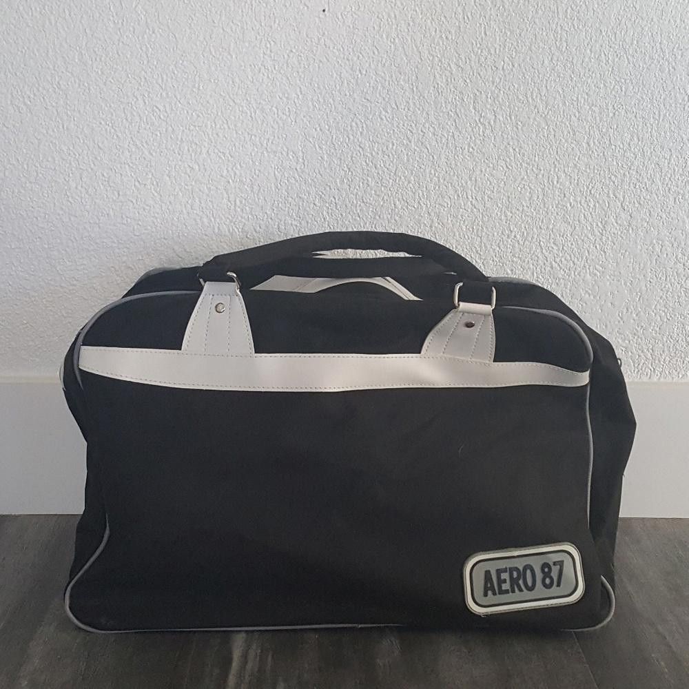 Aeropostale Black White Aero Duffle Size ONE SIZE - 1 Thumbnail