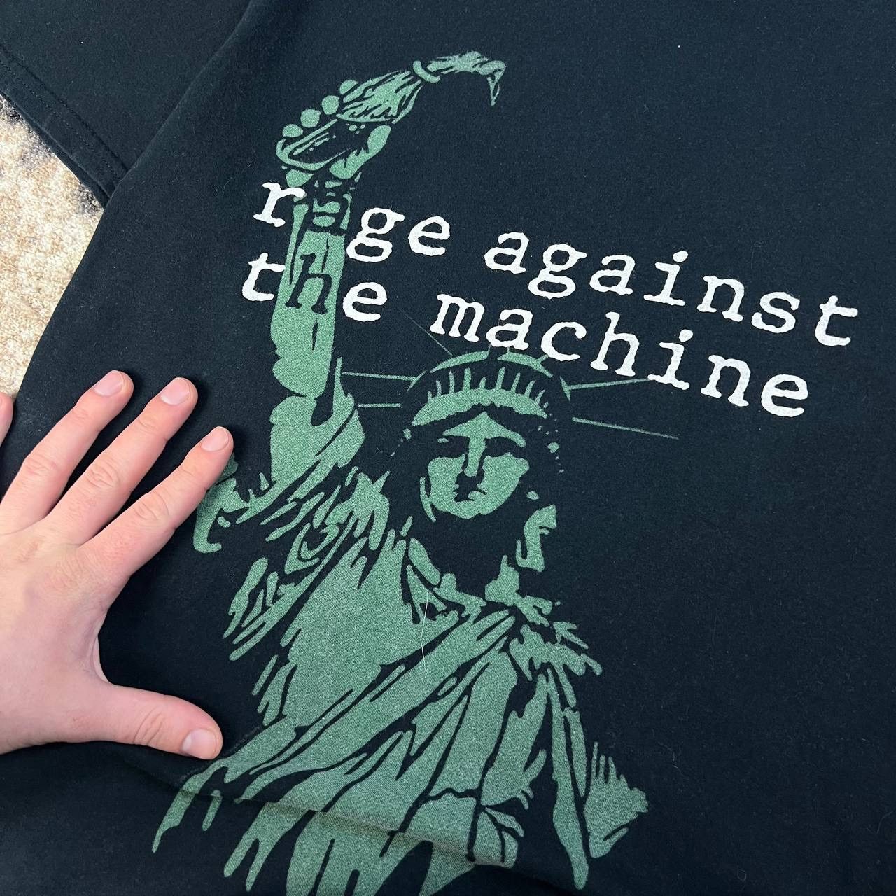 Band Tees Rage Against The Machine Vintage Rock Band T-Shirt 1TS116 Size US M / EU 48-50 / 2 - 3 Thumbnail