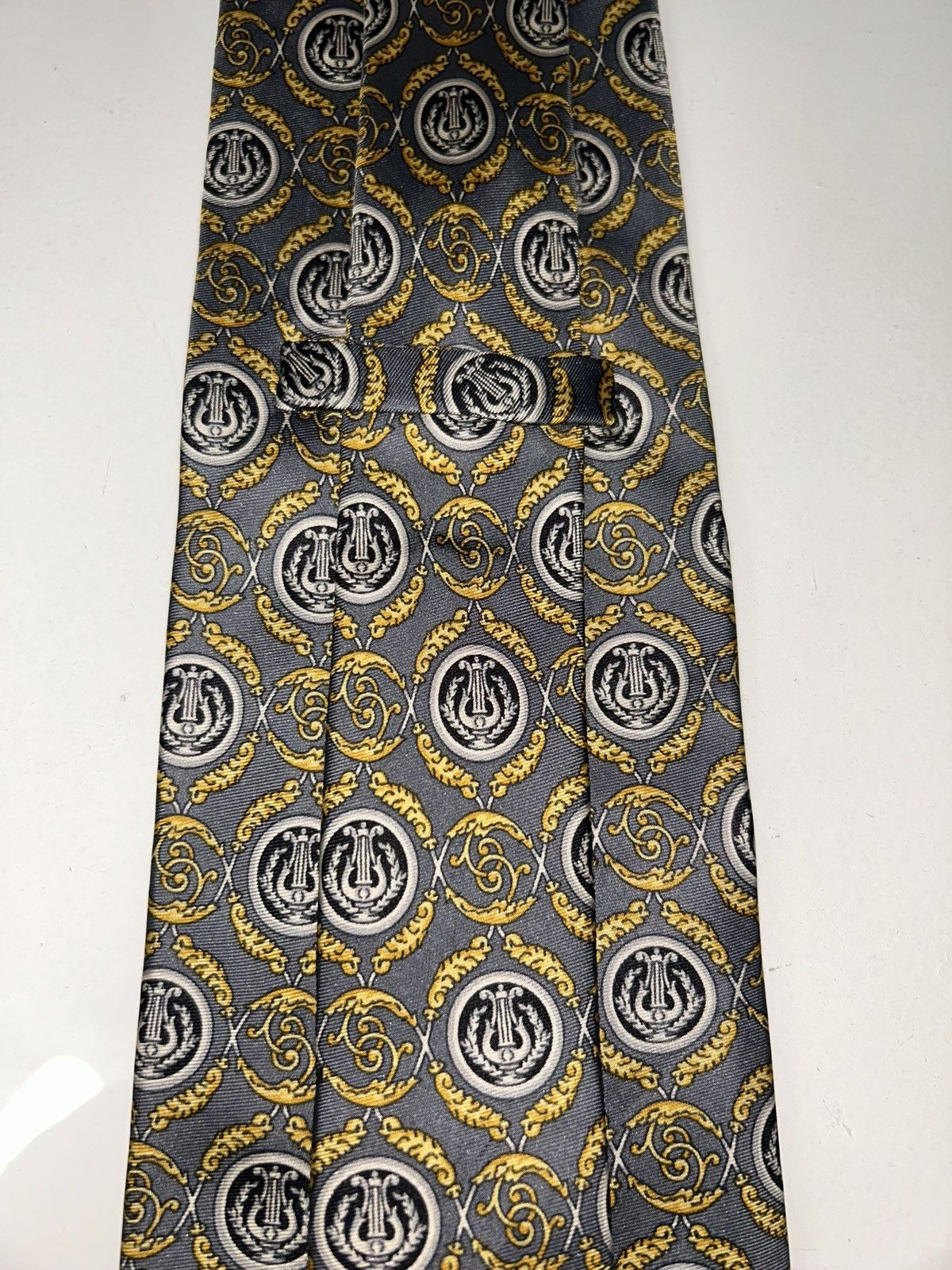 Fendi Vintage Fendi Gray & Gold Patterned Men's Silk Tie Size ONE SIZE - 10 Thumbnail