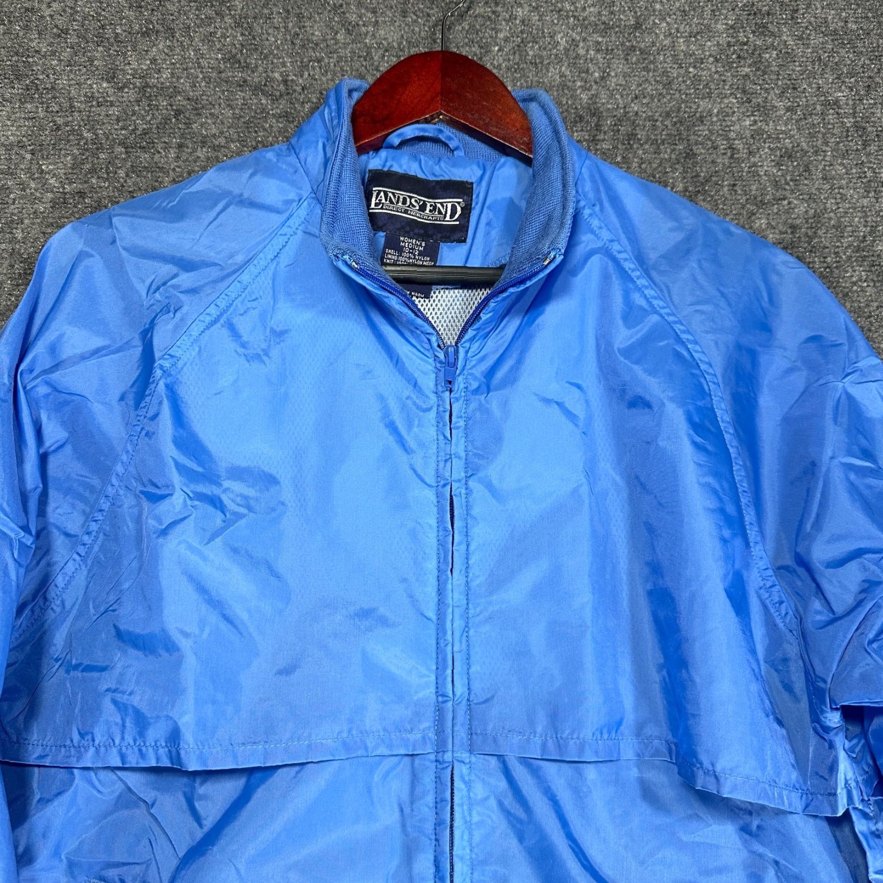 Lands' End Lands' End Jacket Womens M Blue Lightweight Full Zip Pockets Logo Nylon Windbreaker Activewear Casual Travel Full Zip Womens M Blue Lands' End Jacket Size M / US 6-8 / IT 42-44 - 4 Thumbnail
