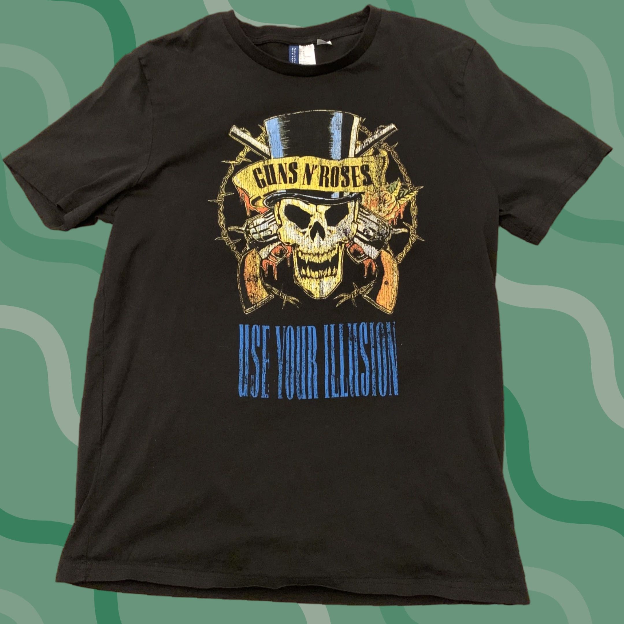 Vintage VINTAGE H&M T-Shirt Guns N' Roses Use Your Illusion (1991 Reissue) Men Size M Black Shirt Mens Size US M / EU 48-50 / 2 - 1 Thumbnail