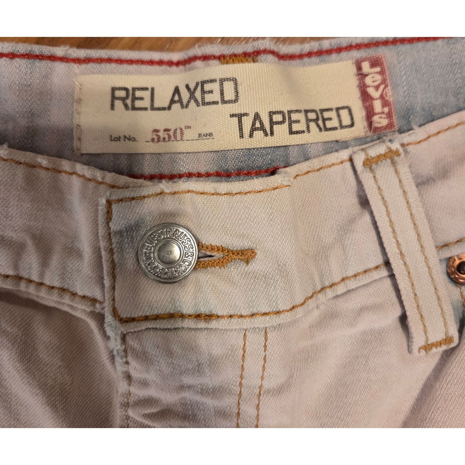 Levi's Levi's 550 Relaxed Tapered Denim Shorts - Size 8 Size 30" / US 8 / IT 44 - 3 Thumbnail