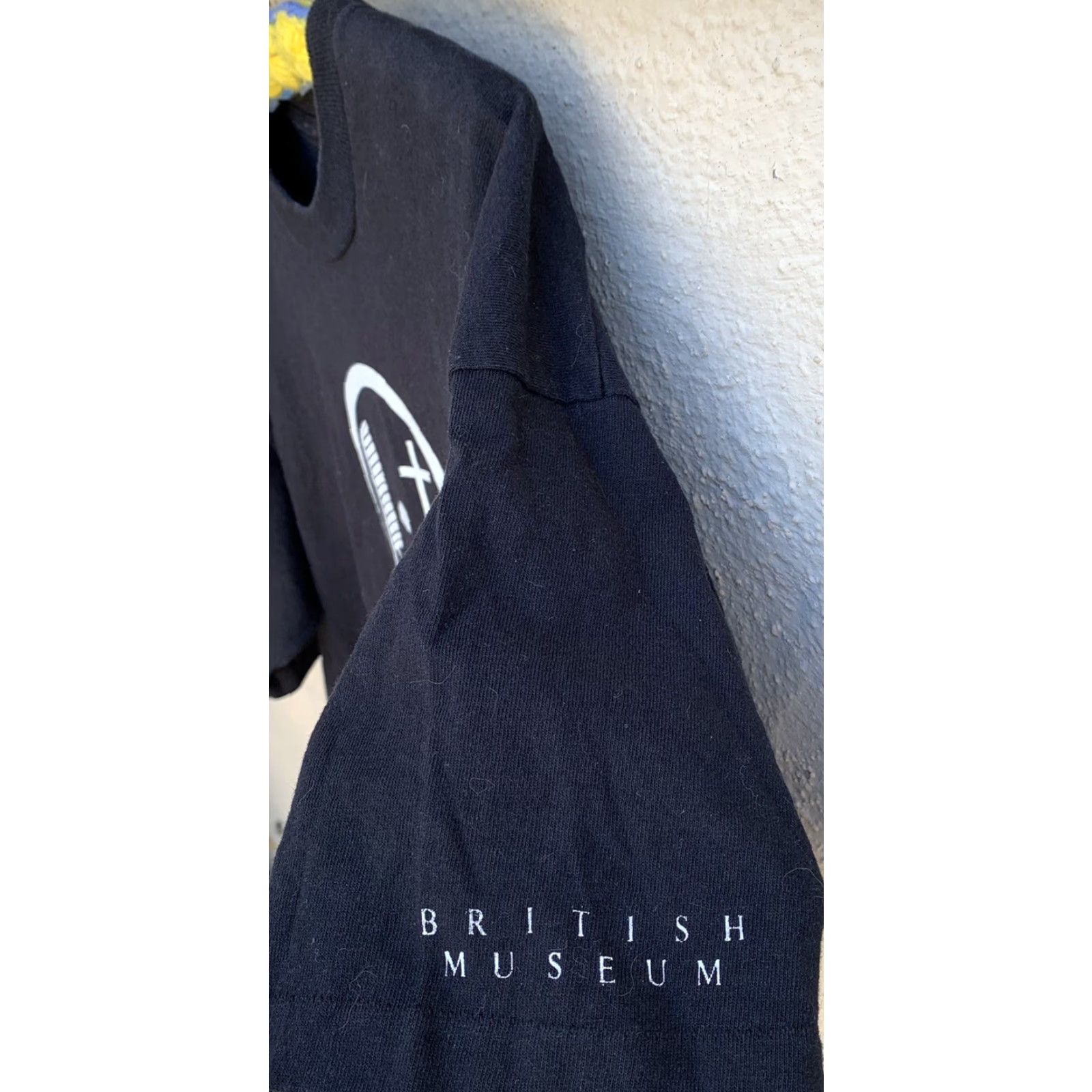 Vintage VINTAGE Screen Stars T-Shirt British Museum XL Short Sleeve Men Black 100% Cotton Graphic Tee Size US XL / EU 56 / 4 - 7 Thumbnail