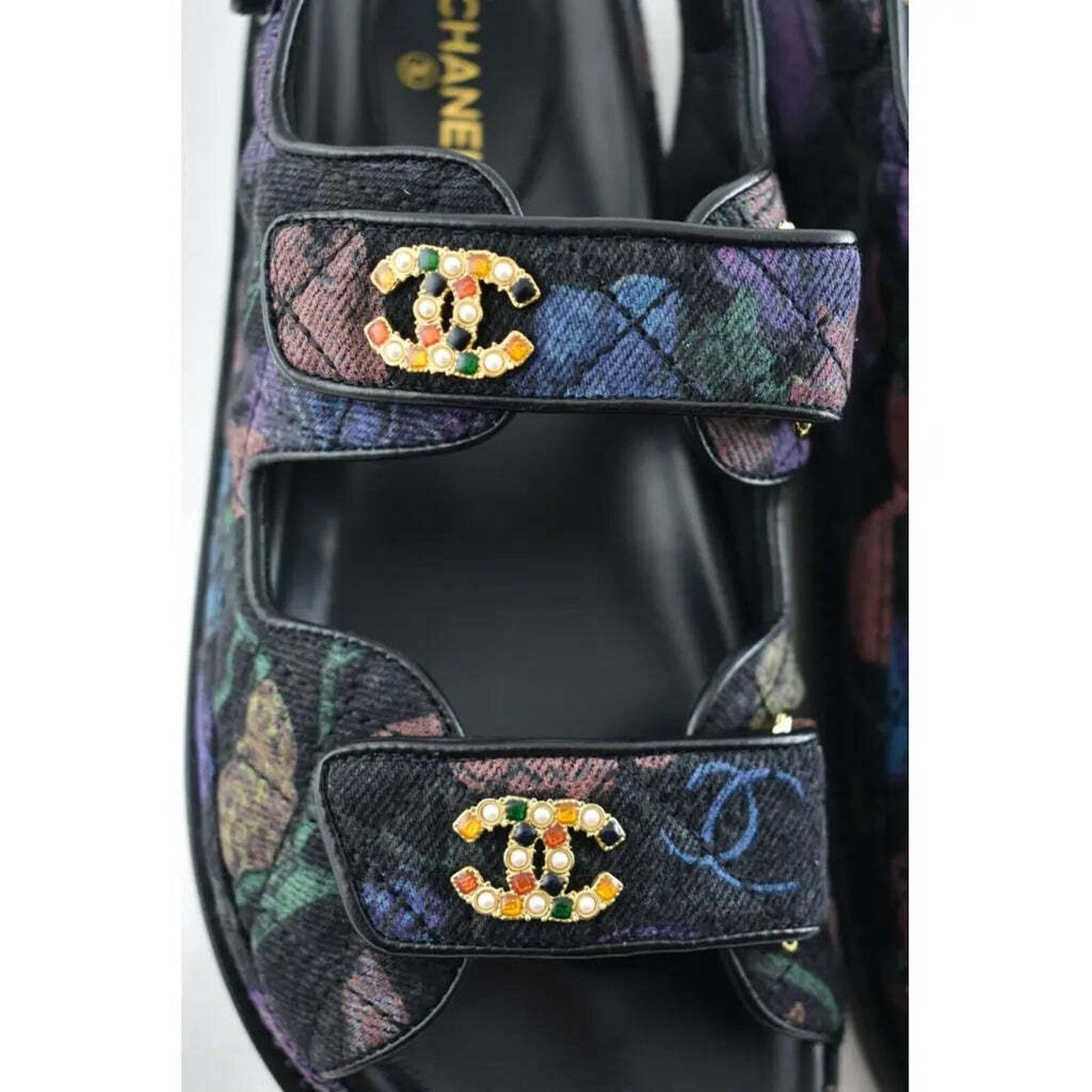 Chanel Chanel 21A Black Denim Graffiti CC Logo Mule Slide Strap Size US 6 / IT 36 - 5 Thumbnail