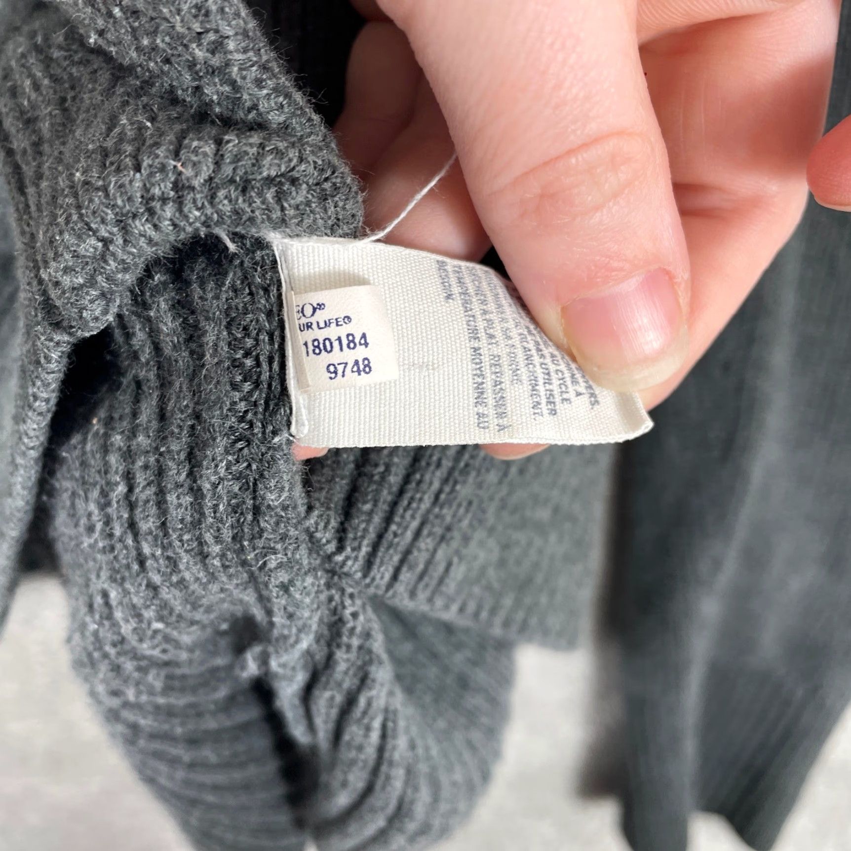 American Eagle Outfitters American Eagle Outfitters Cardigan Womens Large Gray Shawl Collar Ribbed Knit Sweater Size L / US 10 / IT 46 - 7 Thumbnail