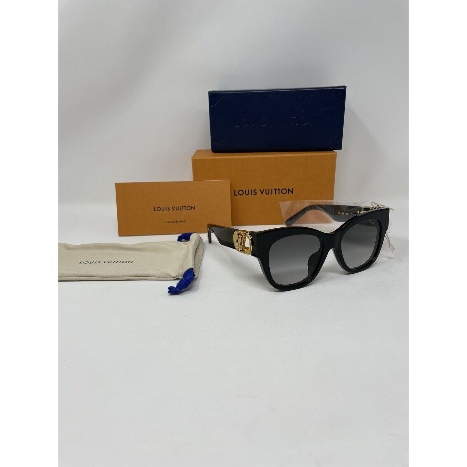 Louis Vuitton Louis Vuitton Link PM Cat Eye East Sunglasses Size ONE SIZE - 2 Thumbnail