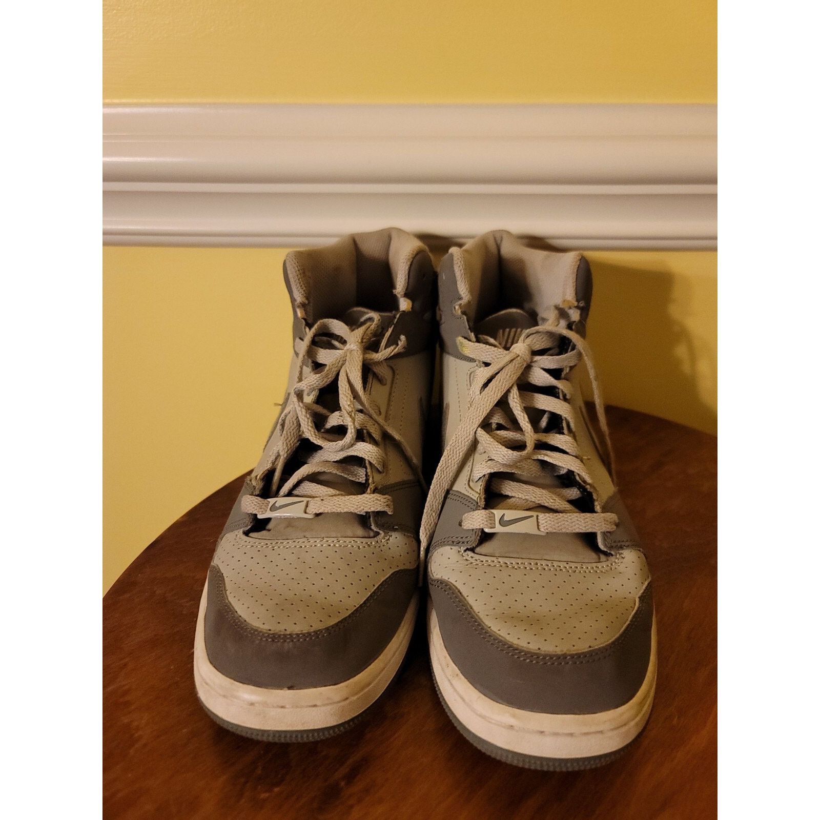Nike 2012 Nike Prestige IV High Top Shoes 584614-021 Men's Size 8 Size US 8 / EU 41 - 2 Thumbnail