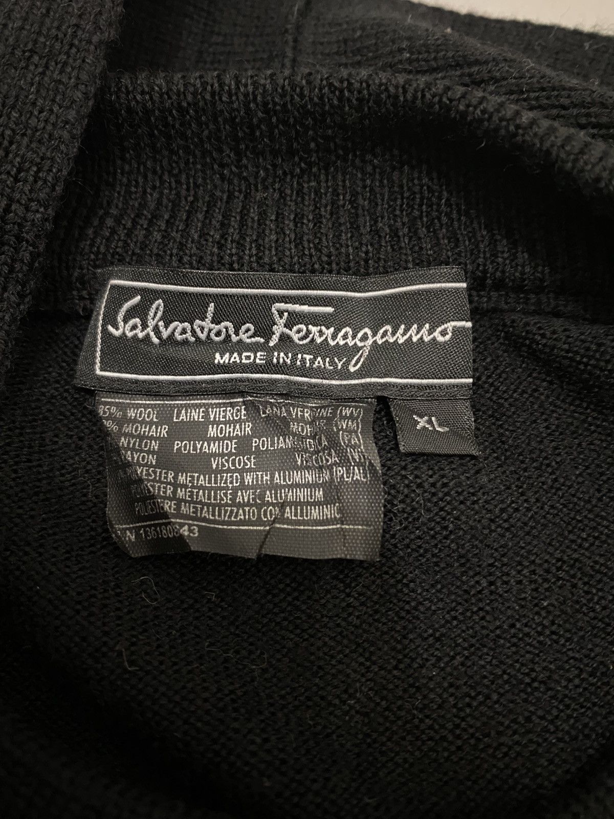 Salvatore Ferragamo Salvatore Ferragamo Scarve Colar Knitwear Size US XL / EU 56 / 4 - 8 Thumbnail