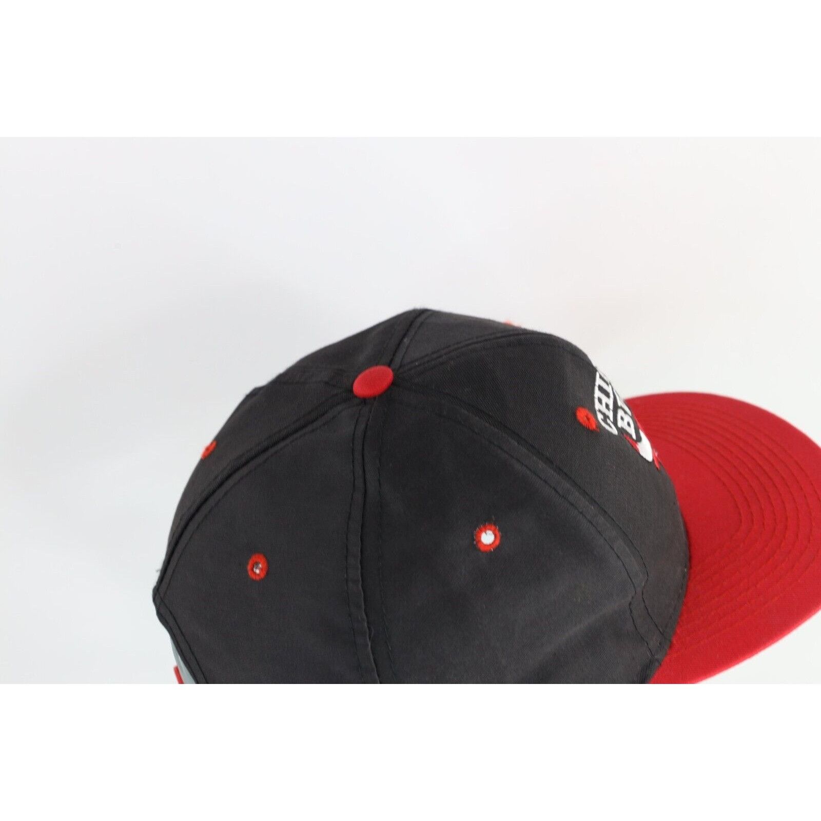 Vintage Vintage 90s Chicago Bulls Basketball Plain Logo Snapback Hat Size ONE SIZE - 6 Thumbnail