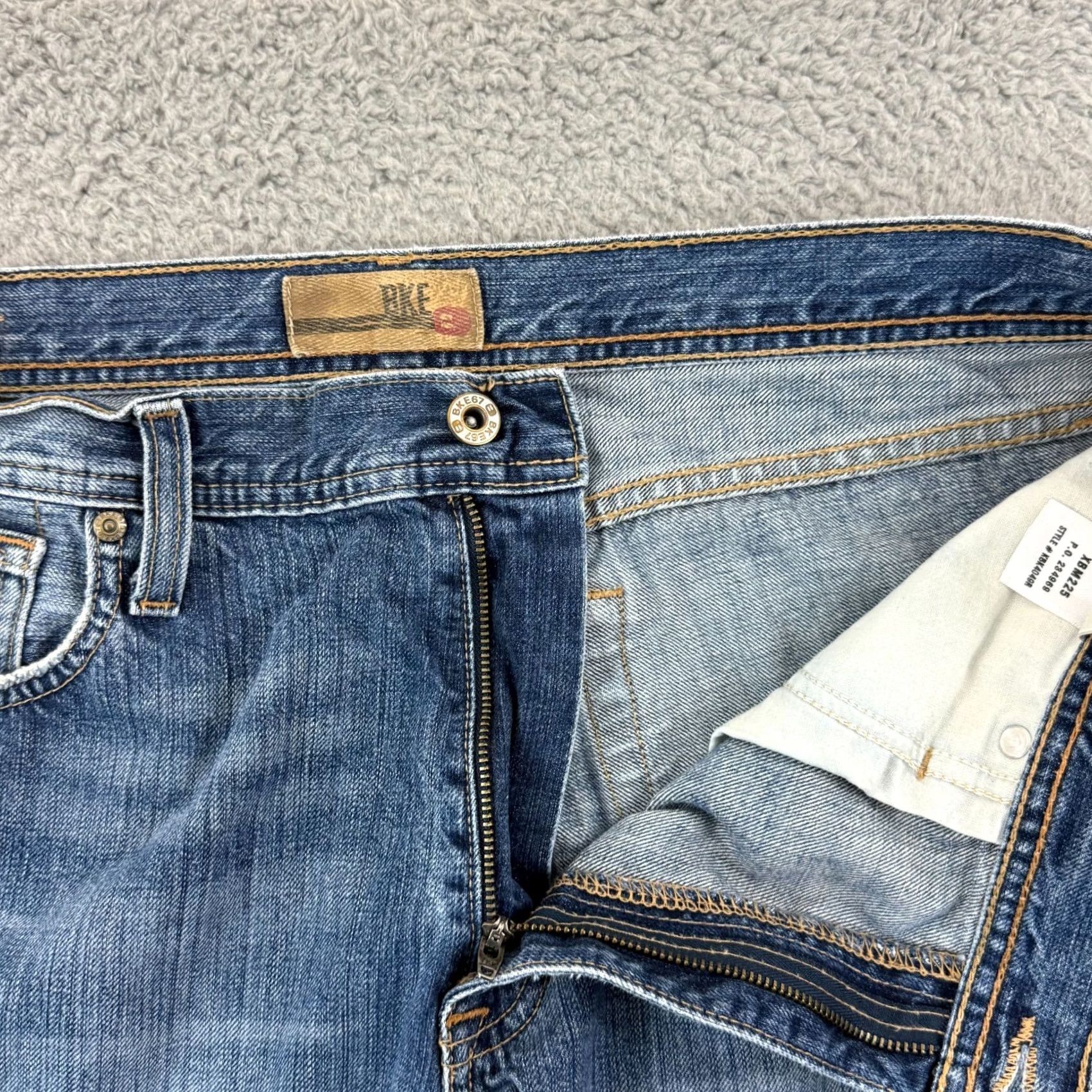 Vintage Buckle BKE Jeans Mens 36x32 Tyler Straight Blue Medium Wash Distressed Zip Loose Regular 5-Pocket Denim Cotton Blend USA Cowboy Rock Size US 36 / EU 52 - 7 Thumbnail