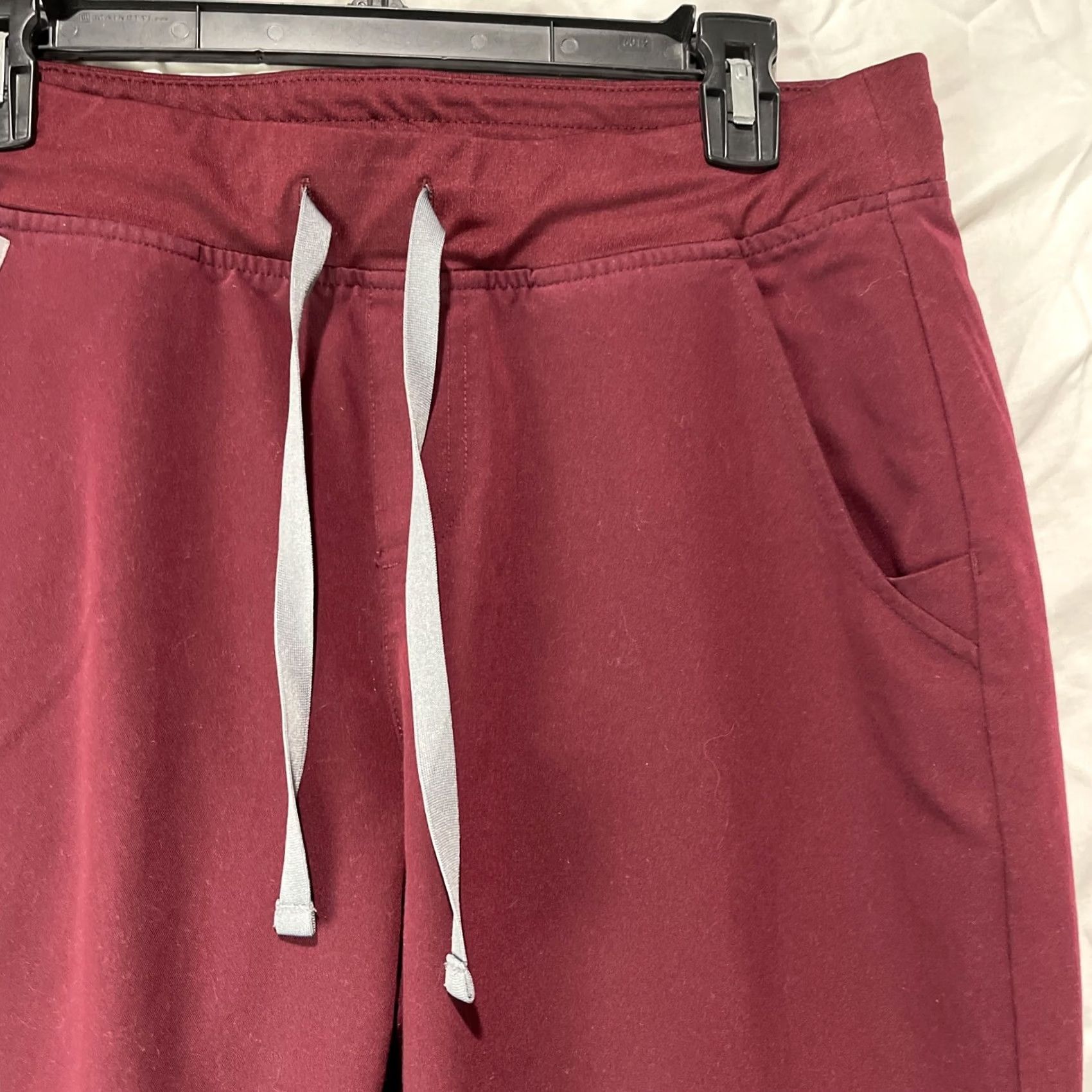 Vintage FIGS Pants Womens M Jogger Scrub Bottoms Technical Collection Medical Vet Pants Purple MP/Med, Solid, Polyester, Women, 16" W 31" Inseam Size 32" / US 10 / IT 46 - 5 Thumbnail