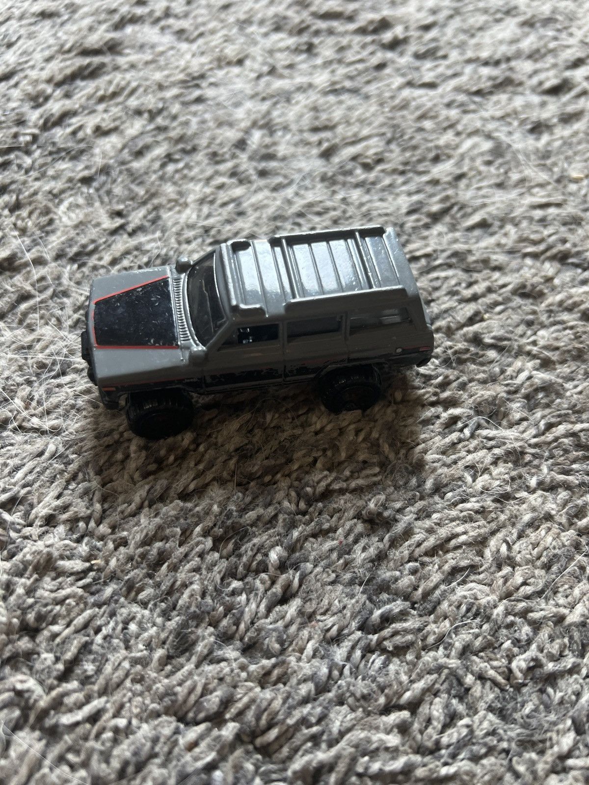 Jeep 2022 Mattel Hot Wheels 1988 Jeep Wagoneer Size ONE SIZE - 1 Thumbnail