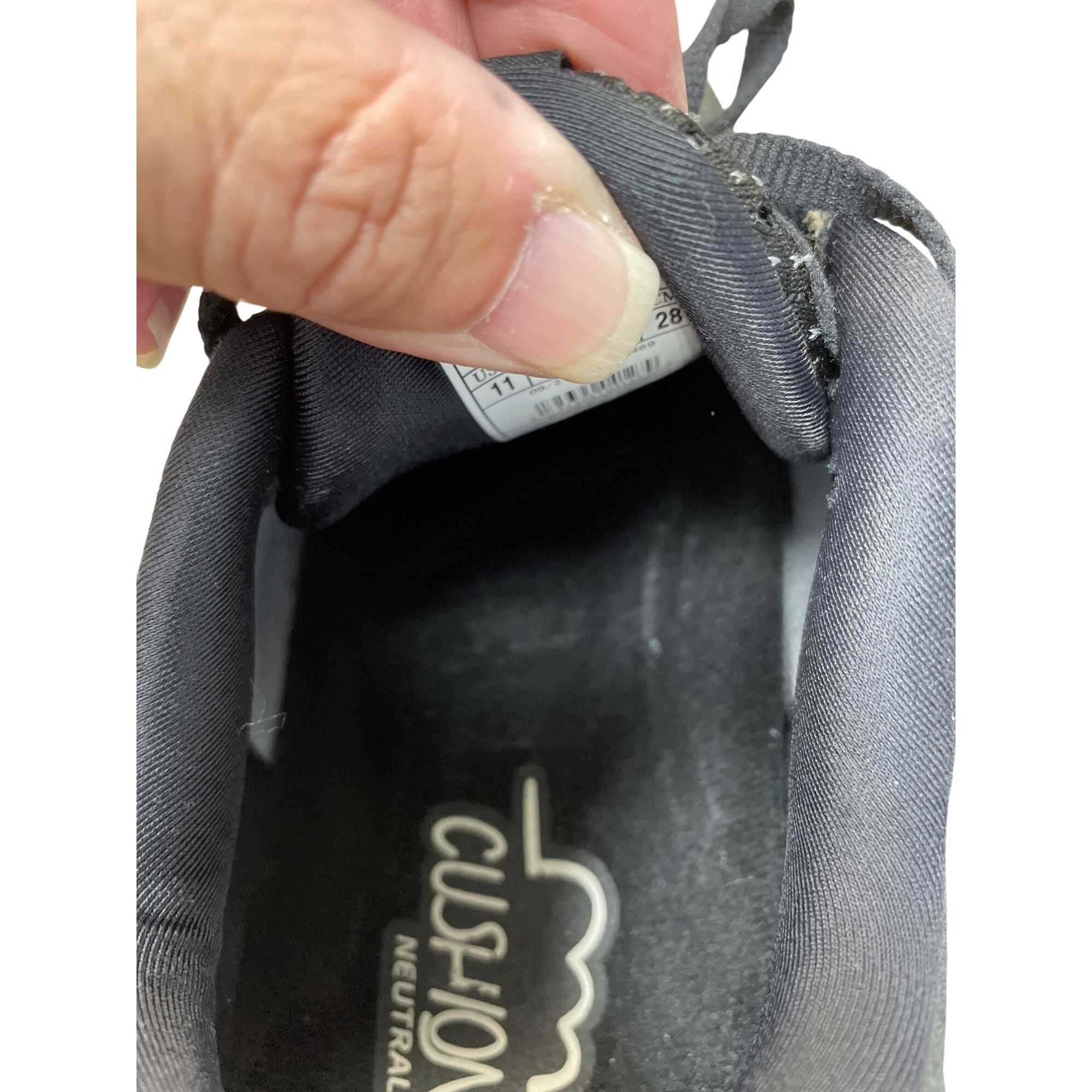 Brooks Brooks Glycerin 20 Womans Black White Running Shoes sneakers Size US 11 / IT 41 - 9 Thumbnail