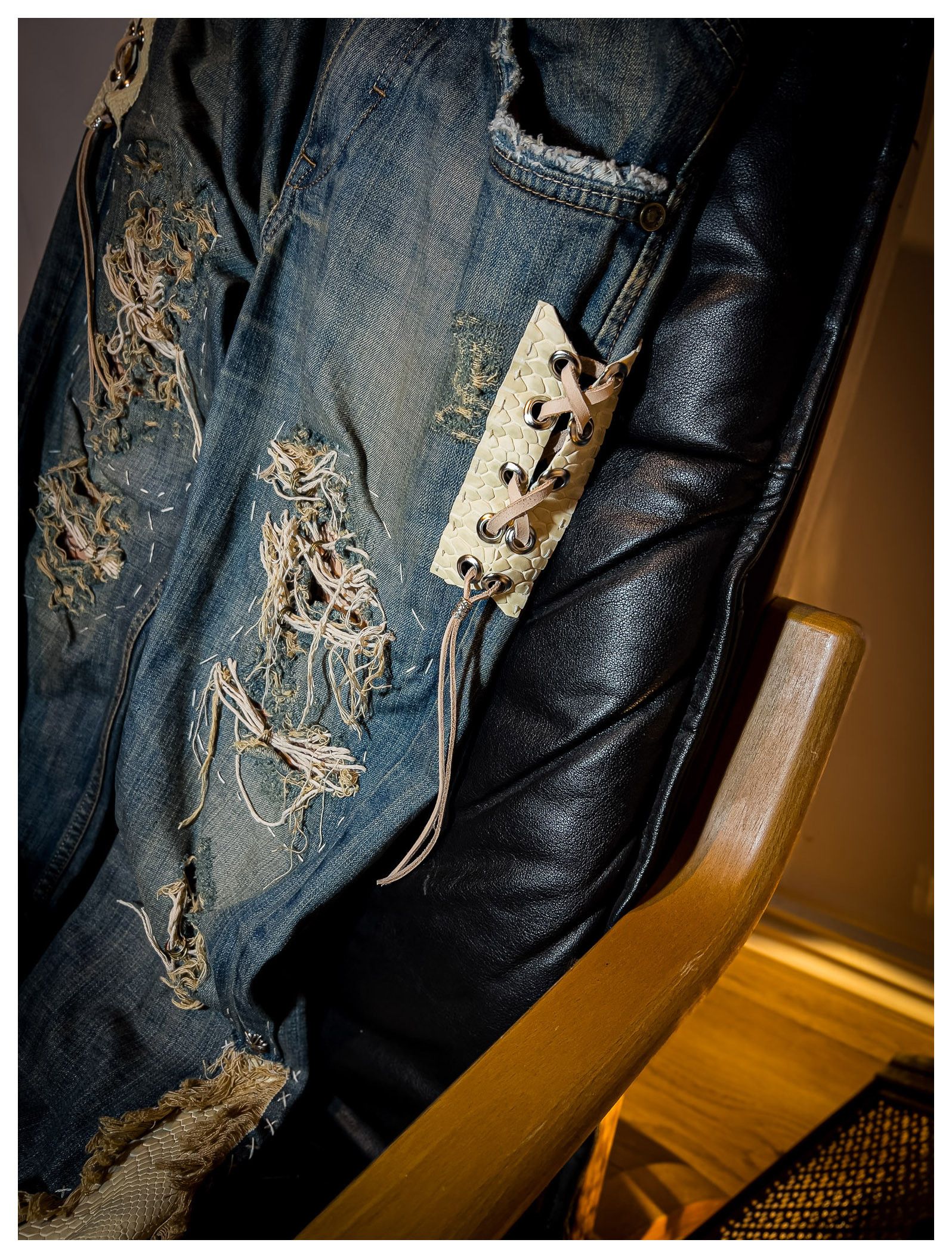 Handmade "Boho-Distressed" 1-of-1 Custom Flare Size US 34 / EU 50 - 3 Thumbnail