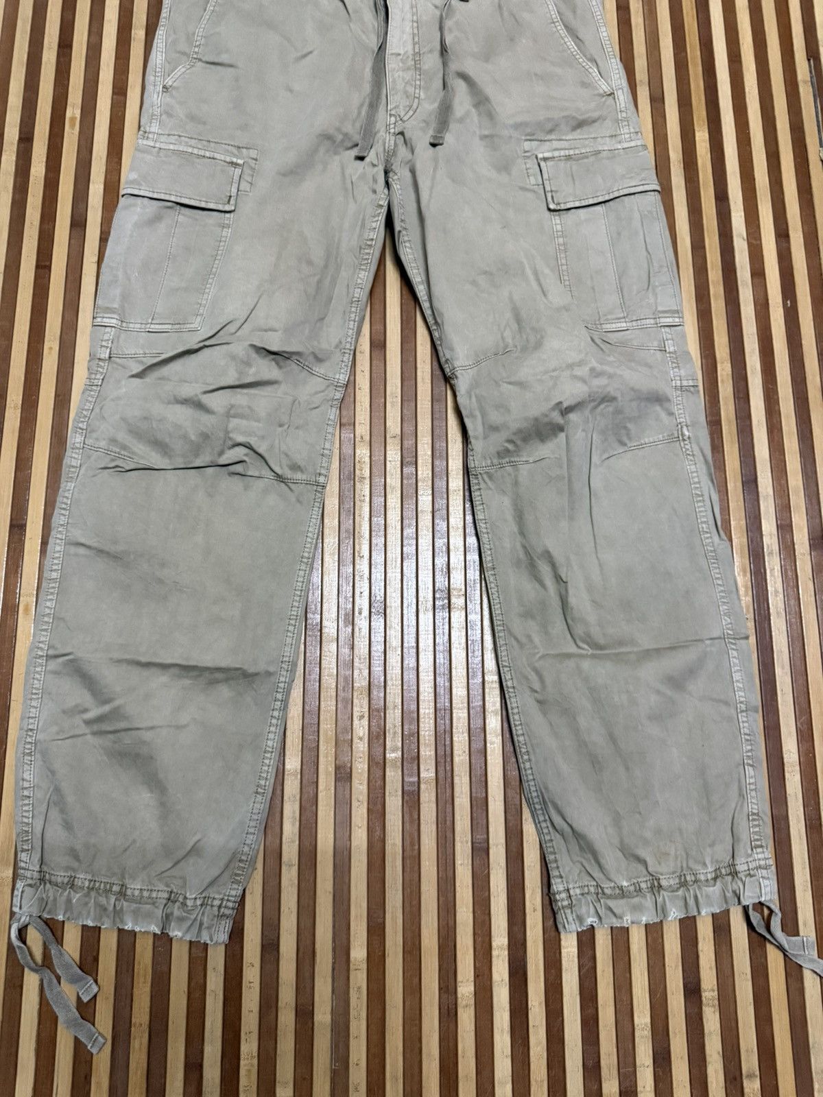 Uniqlo Uniqlo Cargo Pants Streetwear W38X32 Size US 38 / EU 54 - 4 Thumbnail