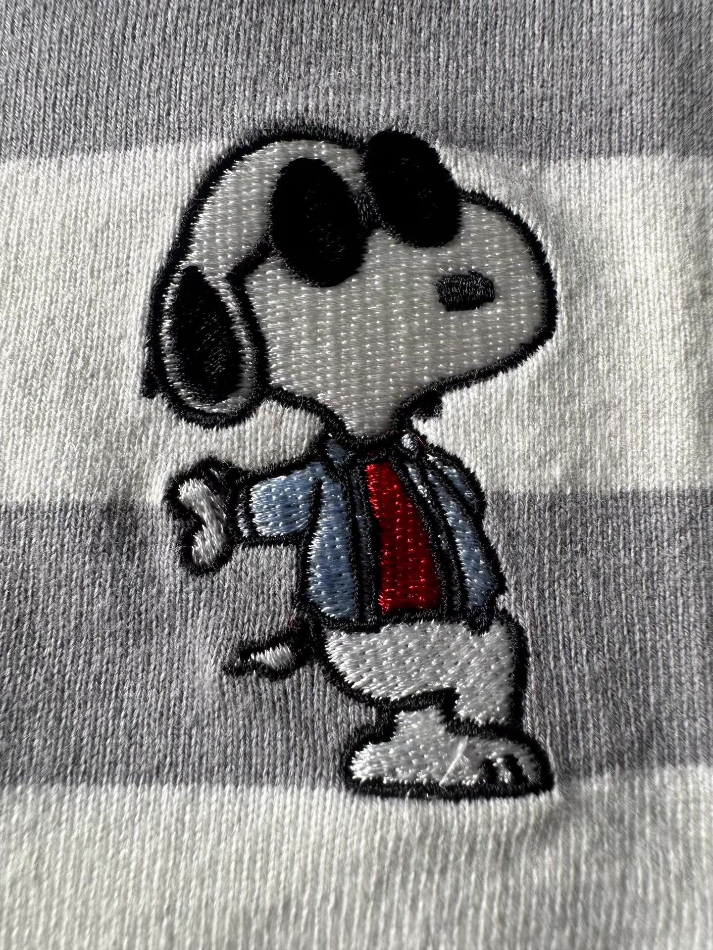 Brooks Brothers Snoopy Embroidered Breton Striped T-Shirt Ｑ22 Size US M / EU 48-50 / 2 - 7 Thumbnail