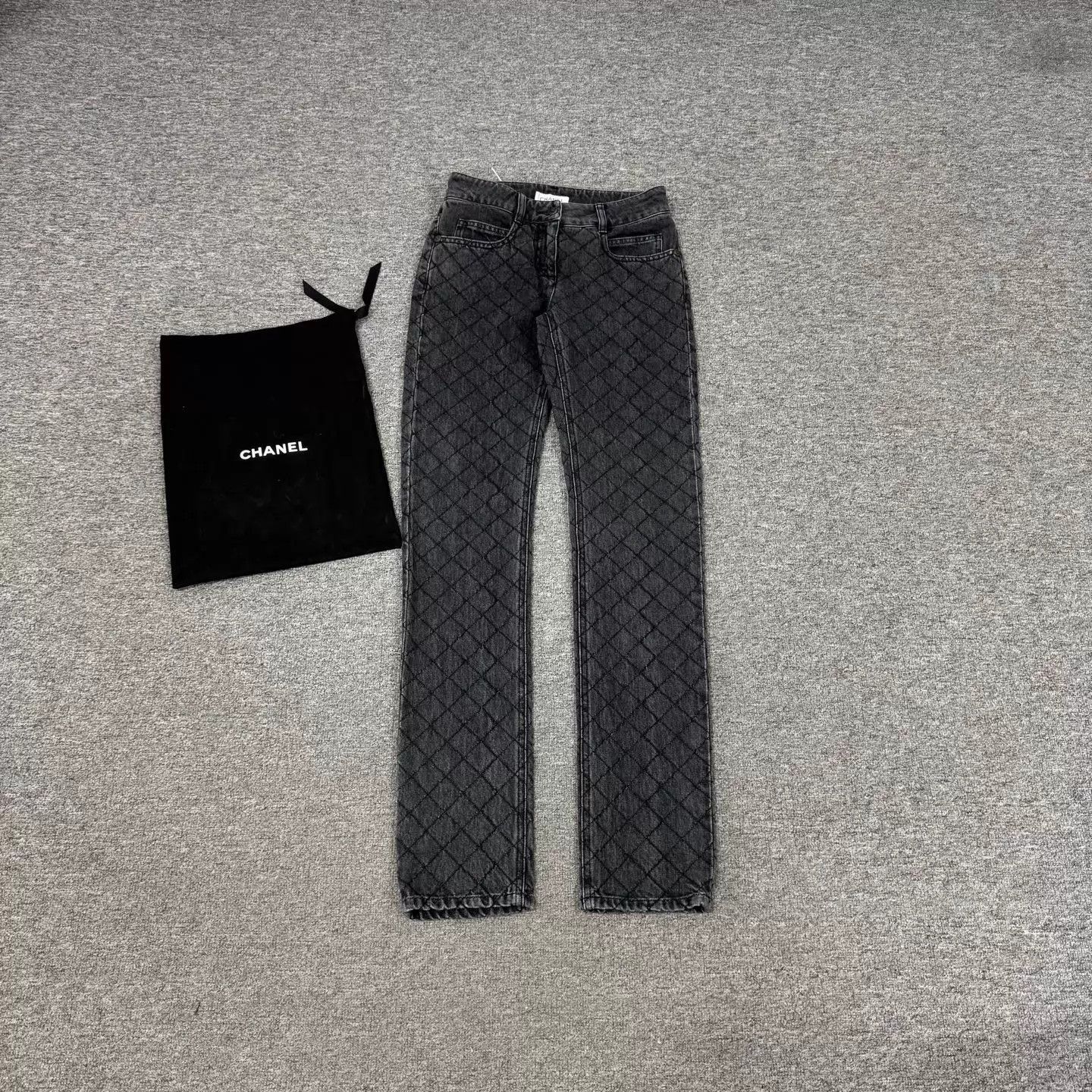 Chanel Chanel Quilted Black & Gray Women's Straight Leg Jeans 34 Size 25" / US 0 / IT 36 - 1 Thumbnail
