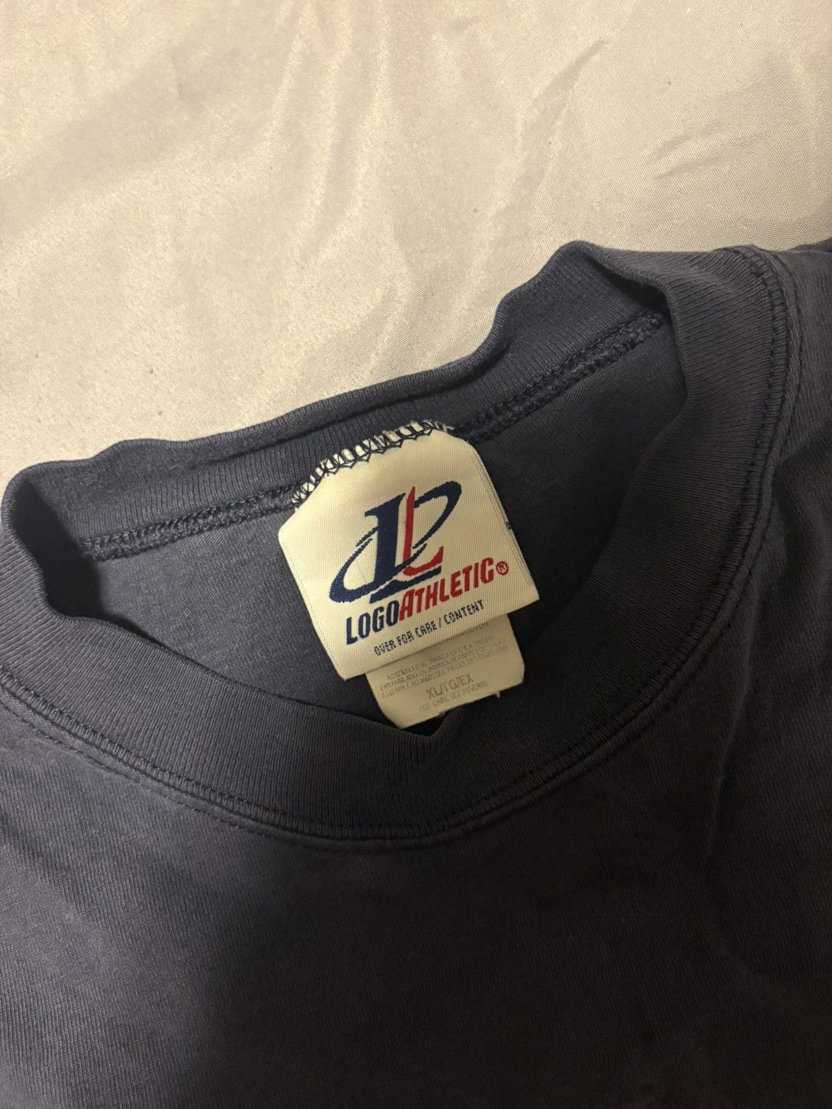Vintage Vintage Broncos Tee (BACK TO BACK CHAMPIONS) Size US XL / EU 56 / 4 - 4 Thumbnail