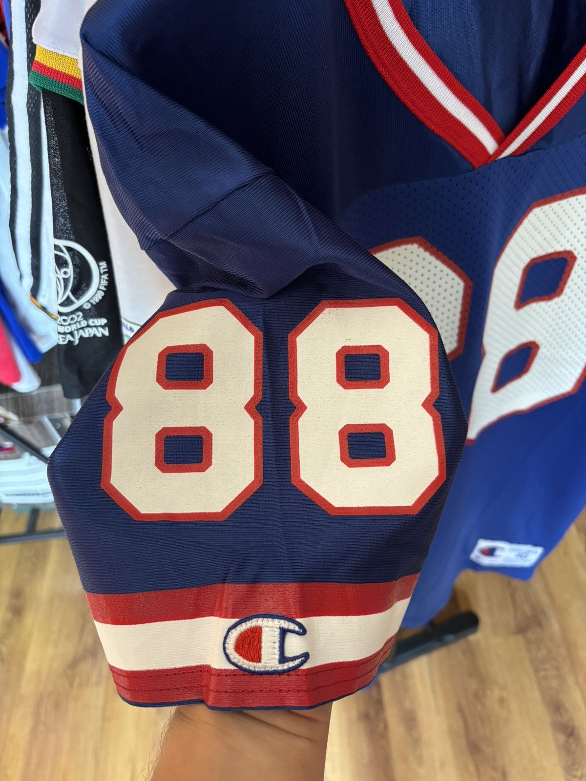 Champion New York Giants Jersey NFL baseball champion Ike Hilliard Size US M / EU 48-50 / 2 - 3 Thumbnail