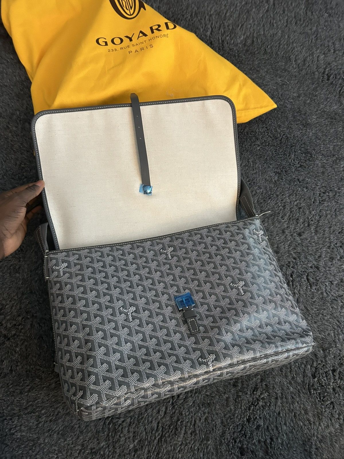 Goyard Goyard Capetien Grey MM messenger bag Size ONE SIZE - 11 Thumbnail