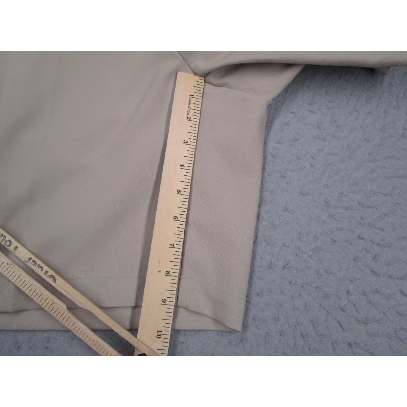 Peter Millar Peter Millar Shorts Mens 40 Beige Salem Performance Chino Golf Casual Size US 40 / EU 56 - 3 Thumbnail