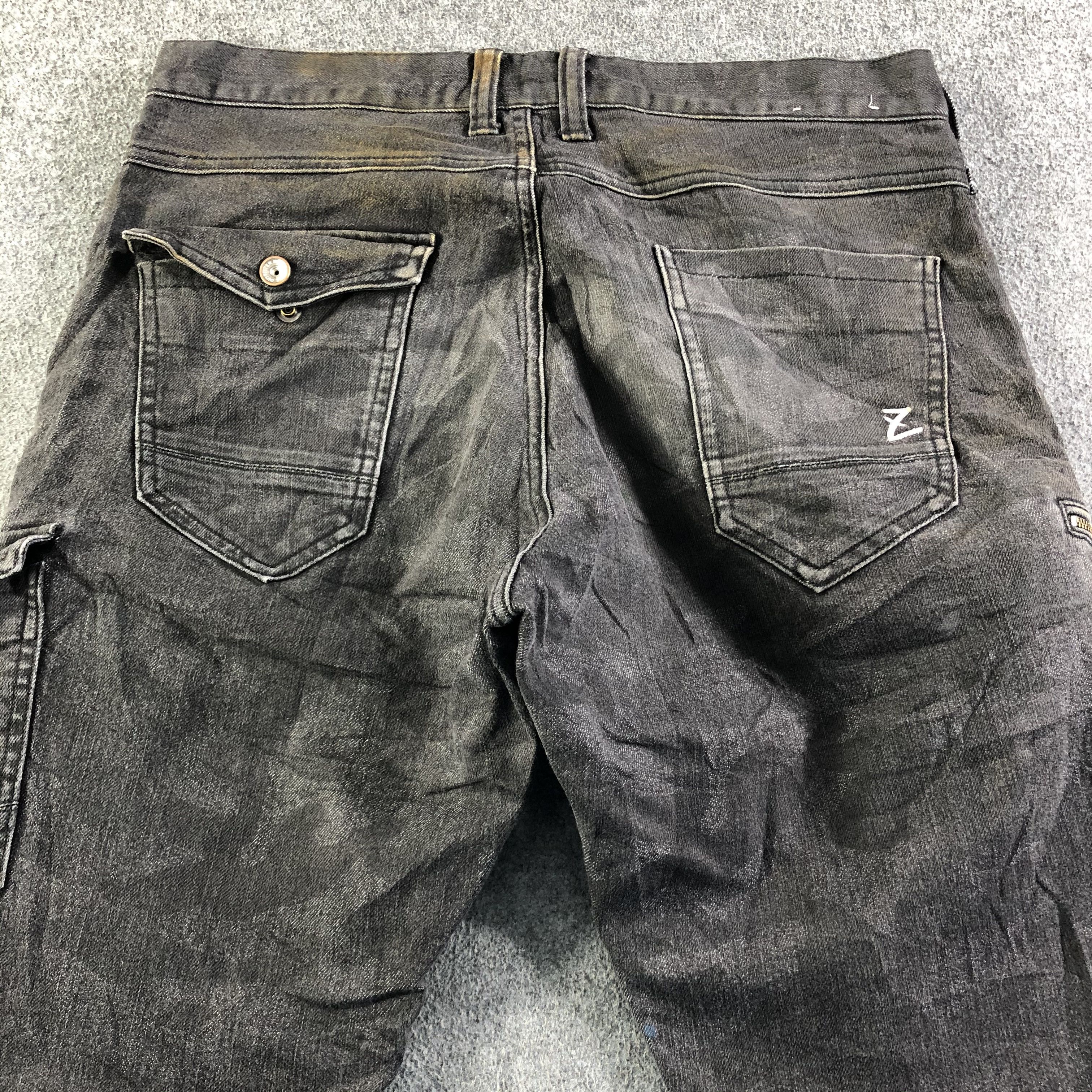 Vintage Vintage Z Dragon Indigo Biker Jeans-J3795 Size US 33 - 4 Thumbnail