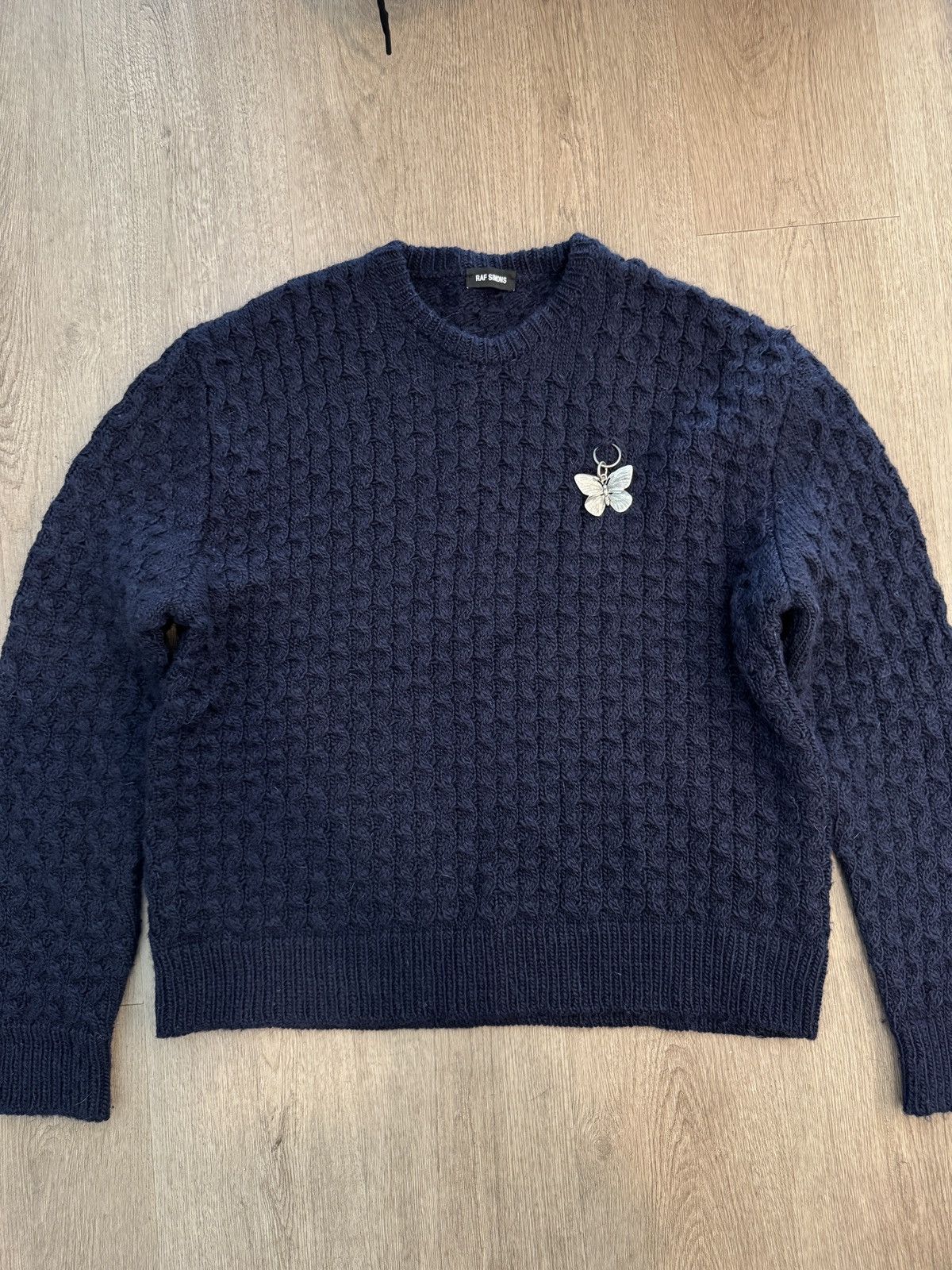 Raf Simons Raf Simons butterfly pin knit sweater Size US L / EU 52-54 / 3 - 1 Thumbnail