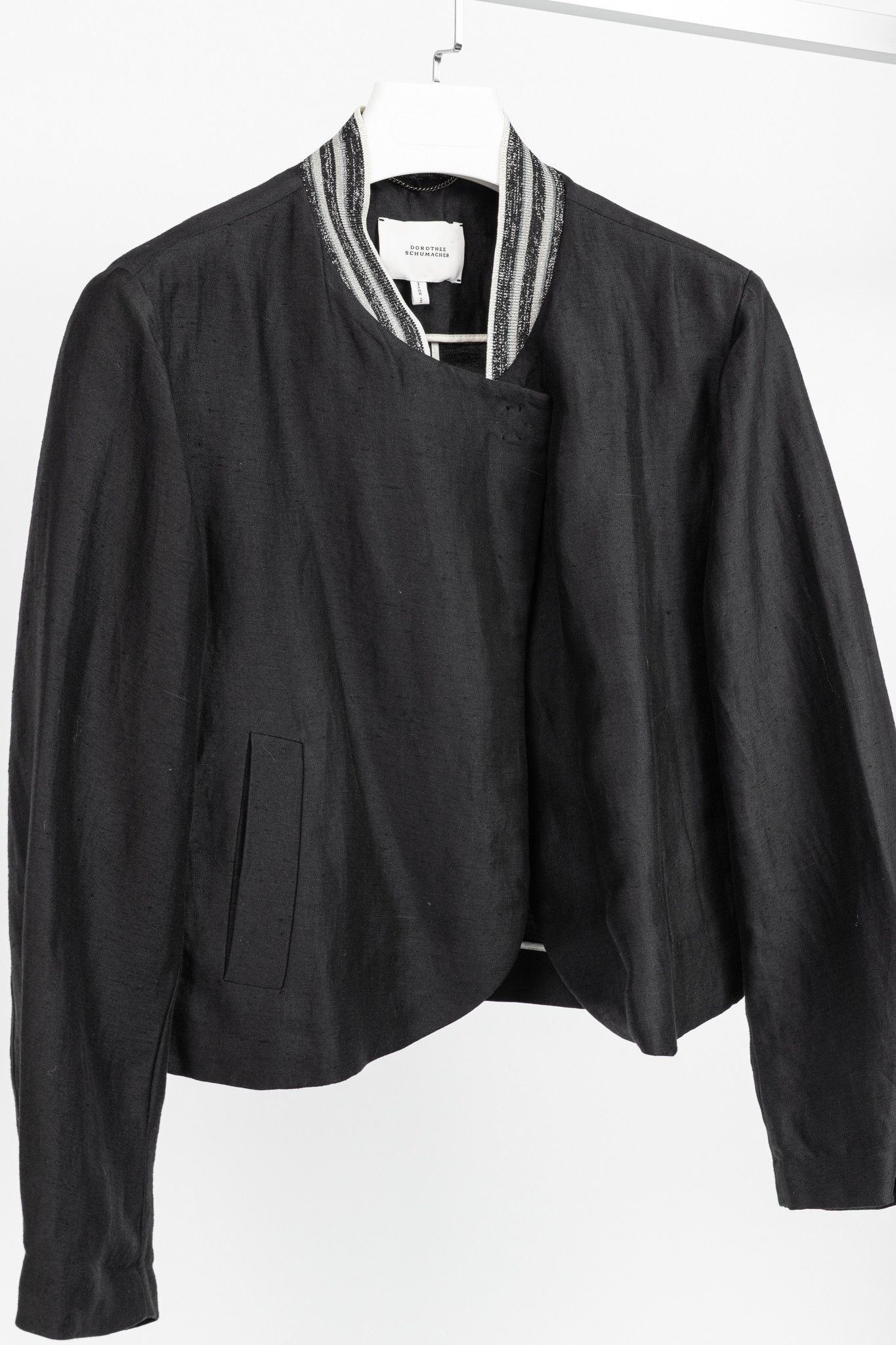 DOROTHEE SCHUMACHER Dorothee Schumacher Linen Shantung Metallic-Collar Jacket Size XXL / US 16-18 / IT 52-54 - 3 Thumbnail