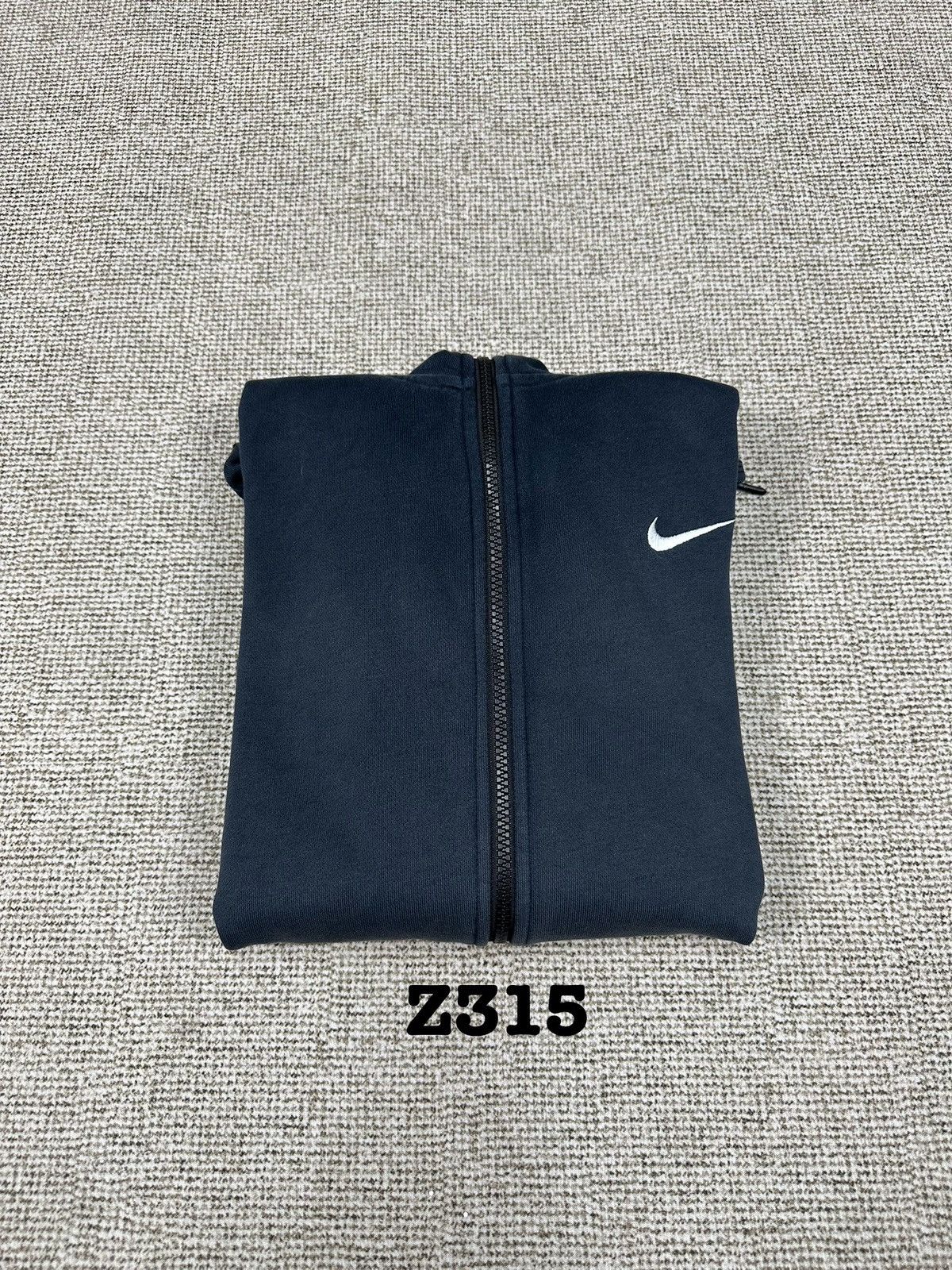 Nike Nike Small Swoosh Sun Faded Zipper Y2k Hoodie Z315 Size US L / EU 52-54 / 3 - 14 Thumbnail
