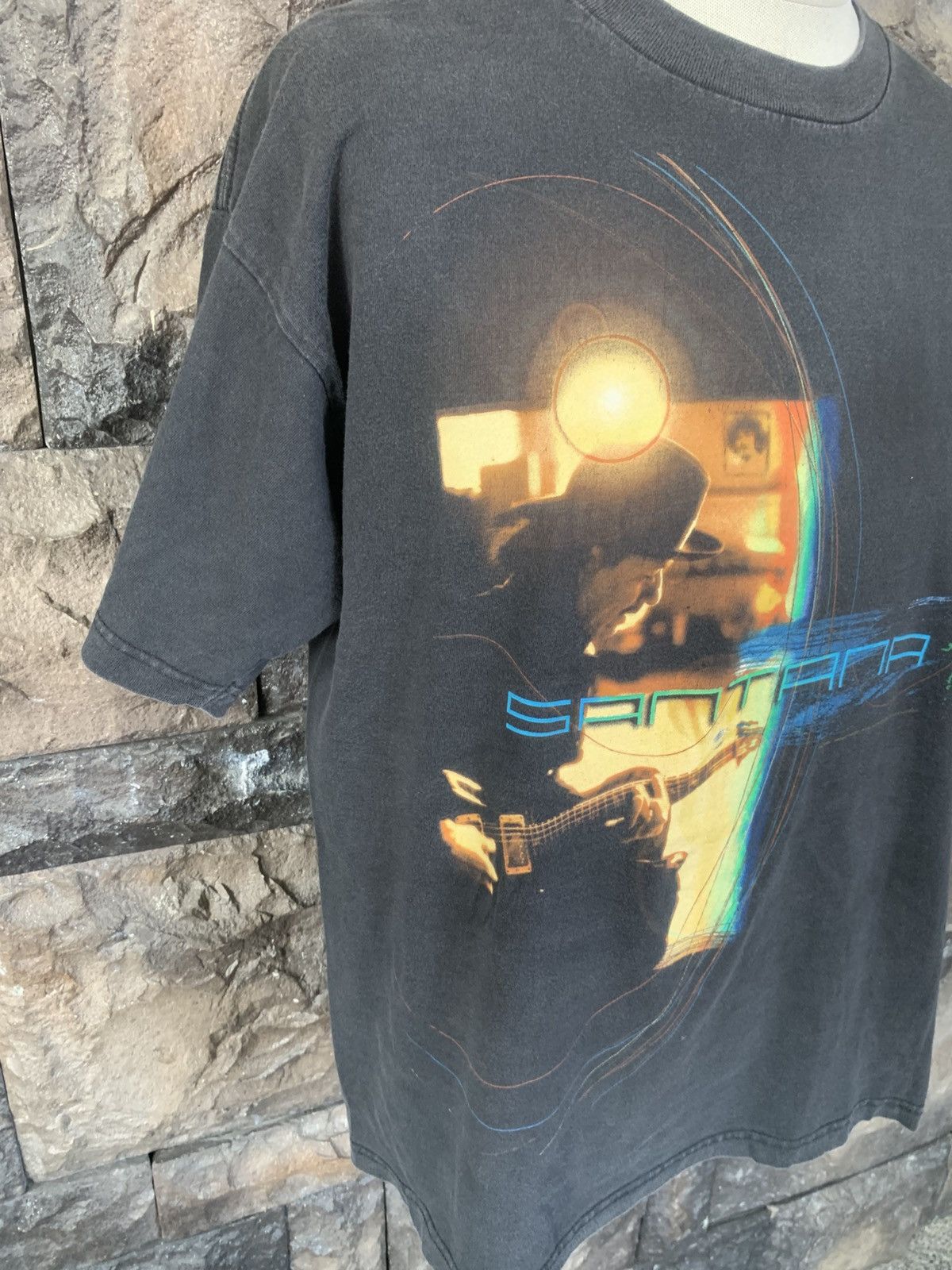Band Tees Vintage Santana Tour Rock Band T shirt Size US L / EU 52-54 / 3 - 4 Thumbnail