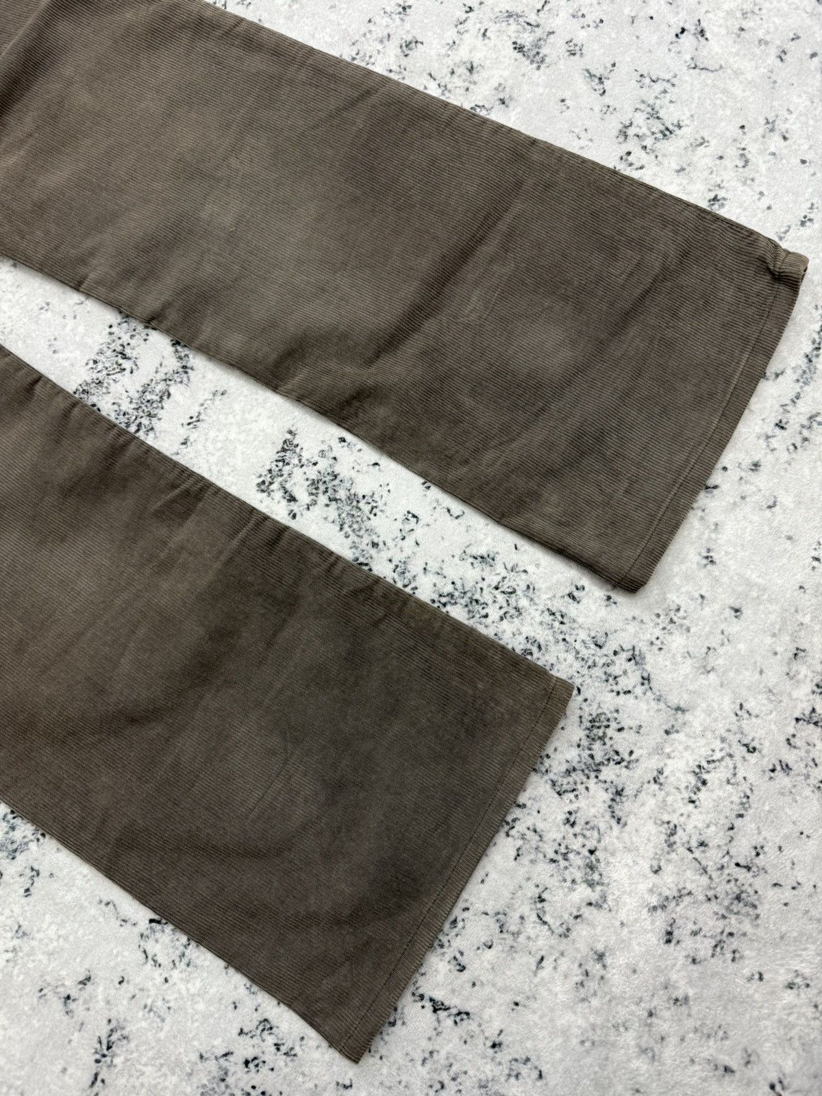 Levi's Vintage Levi’s 517 Grey Corduroy Bootcut Flared Pants Size US 31 - 12 Thumbnail