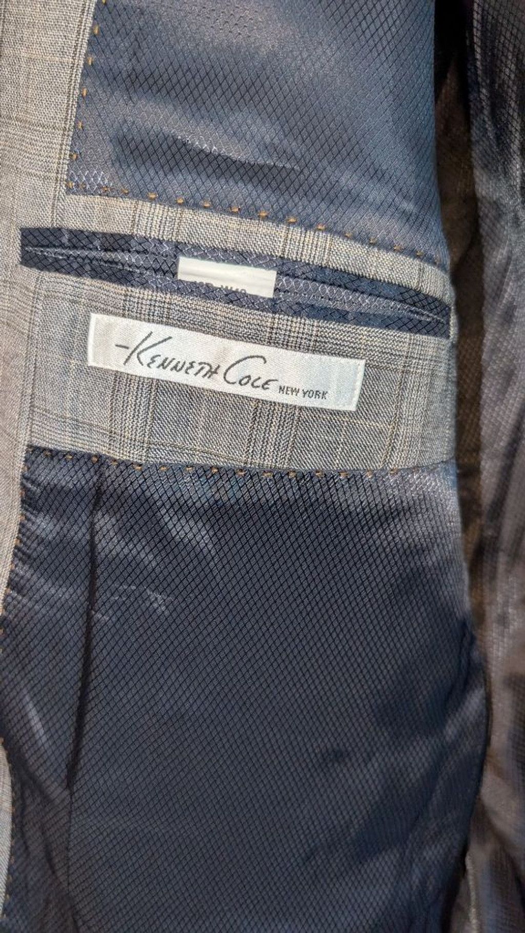 Kenneth Cole Kenneth Cole New York Gray Plaid Wool Sport Coat 46R, Men Size 46R - 3 Thumbnail
