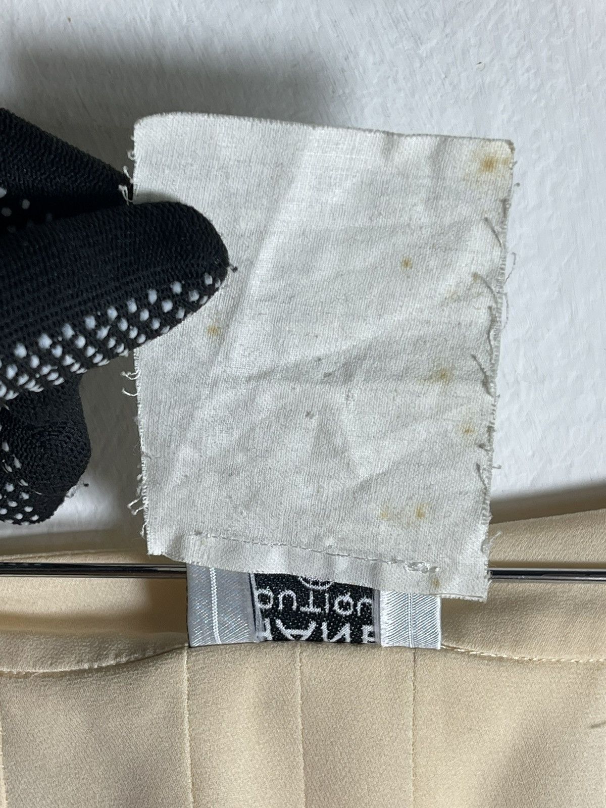 Chanel × Vintage Vintage Chanel silk Sleeveless Size XS / US 0-2 / IT 36-38 - 8 Thumbnail