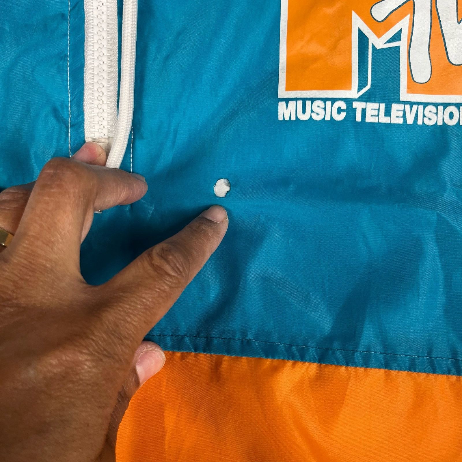 Other MTV Logo Hooded Windbreaker Jacket Quarter Zip Music Tele Size US M / EU 48-50 / 2 - 3 Thumbnail