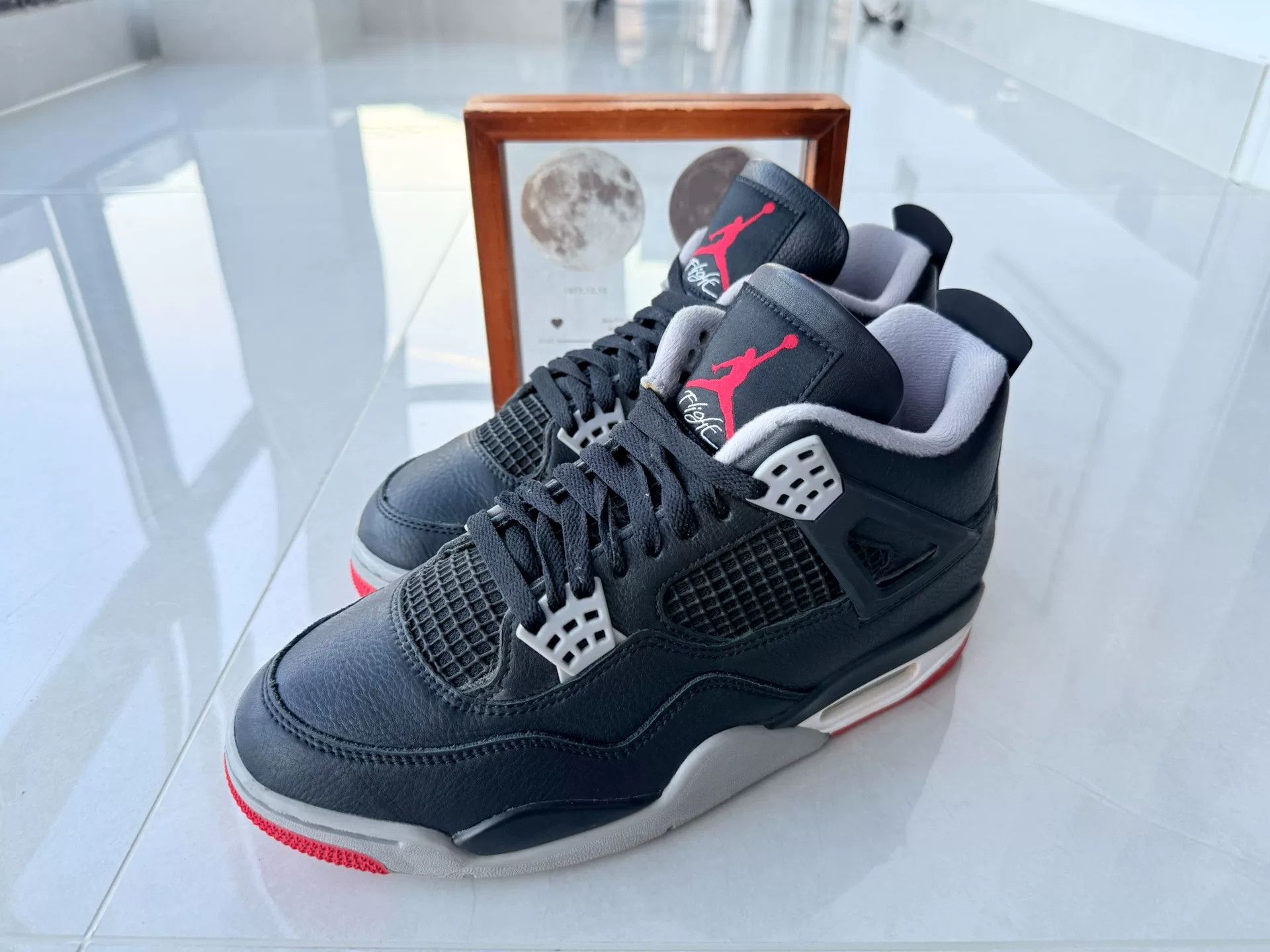 Nike Nike AJ4 Black Lowtop Sneakers 9 Men Size US 9 / EU 42 - 1 Thumbnail