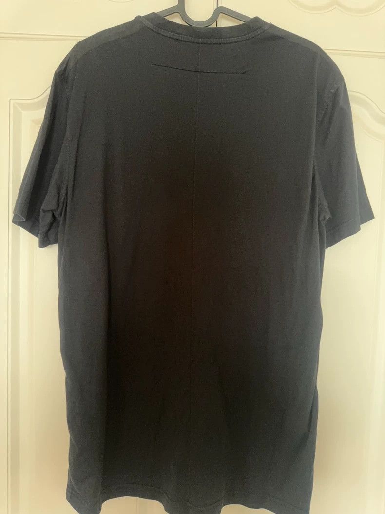 Givenchy Givenchy Classic Large Shark Short Sleeve T-Shirt 2505-Next Size US M / EU 48-50 / 2 - 2 Thumbnail