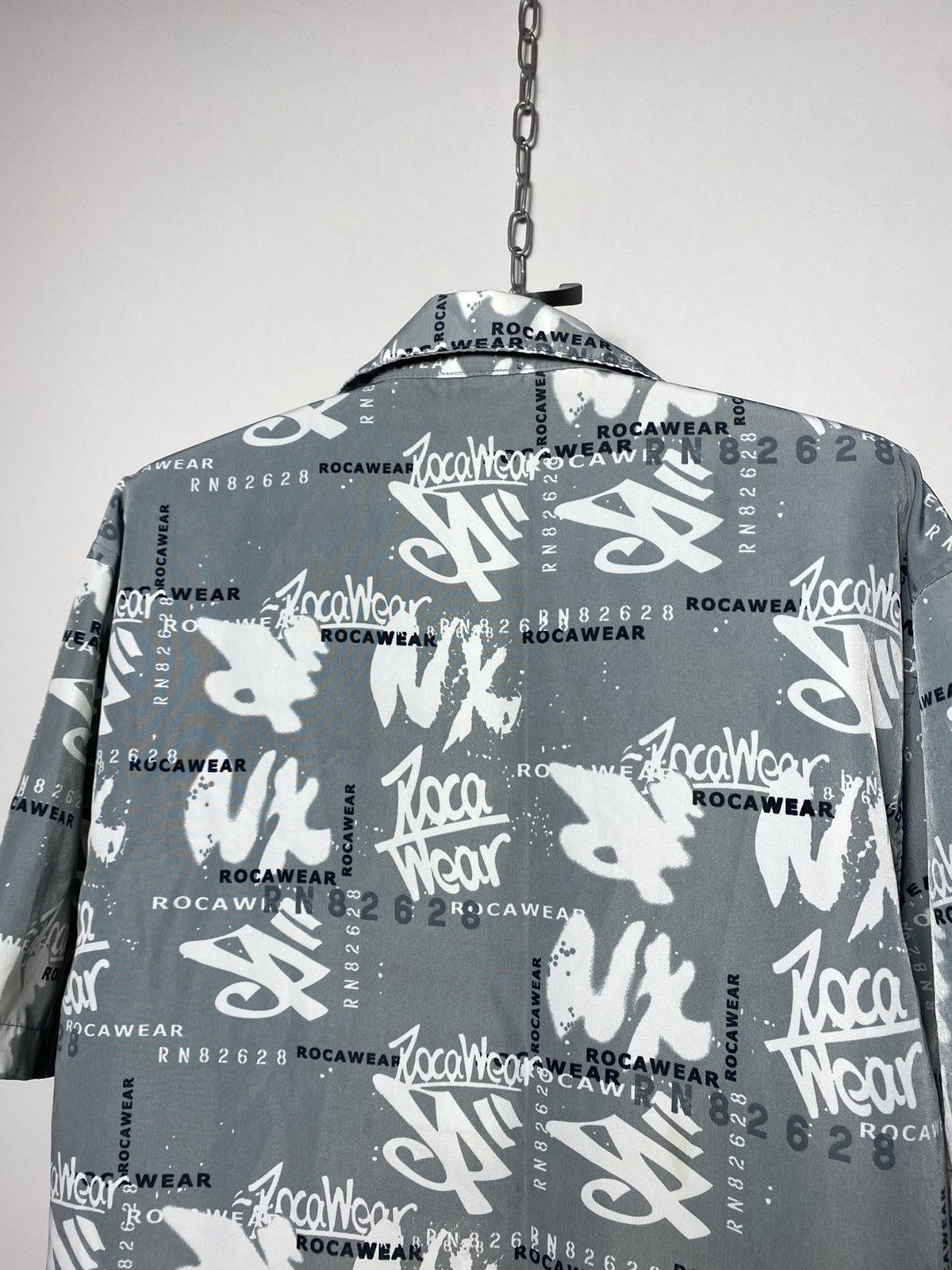 Rocawear Vintage Rocawear Jnco Style Monogram Hawaii Shirt Button Up Size US L / EU 52-54 / 3 - 11 Thumbnail