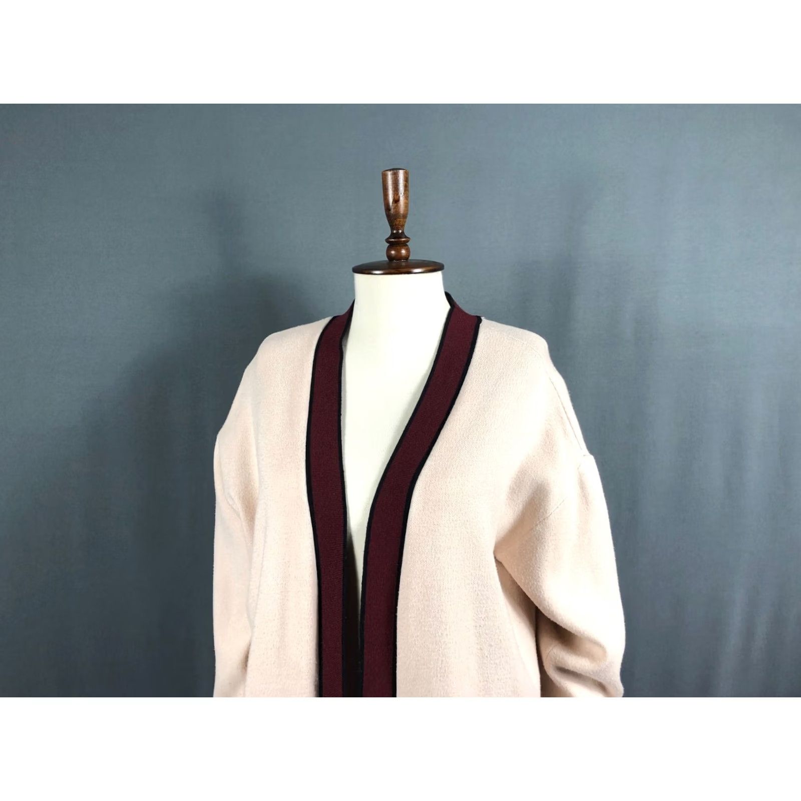 St. John St. John Collection By Marie Gray Cardigan Women Light Pink Size L Wool Size L / US 10 / IT 46 - 4 Thumbnail